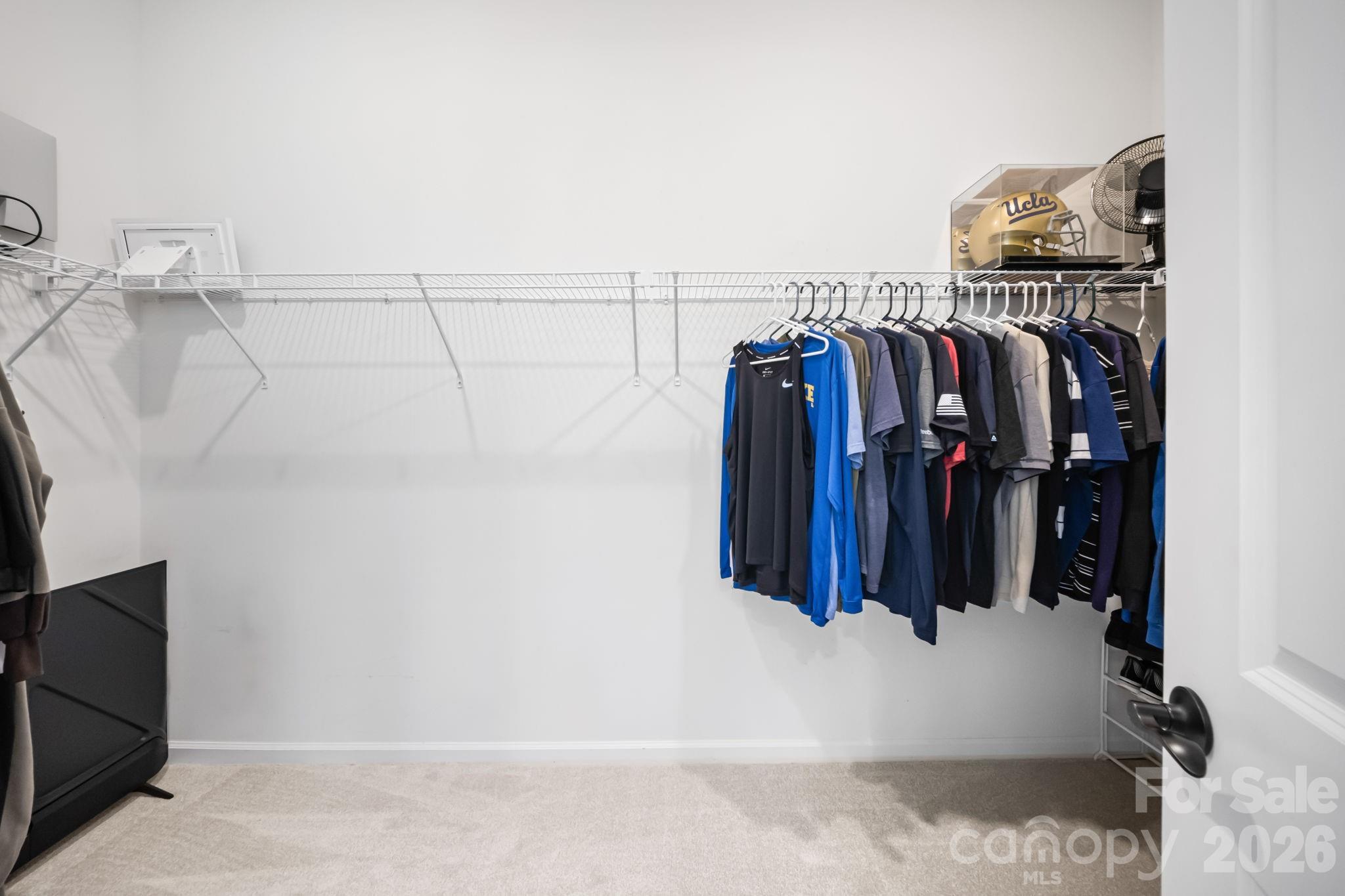 7920 Creek Park Drive — Denver