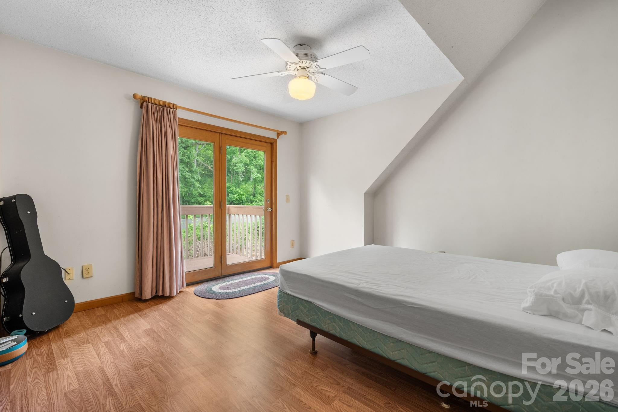 3206 Fork Mountain Road — Bakersville
