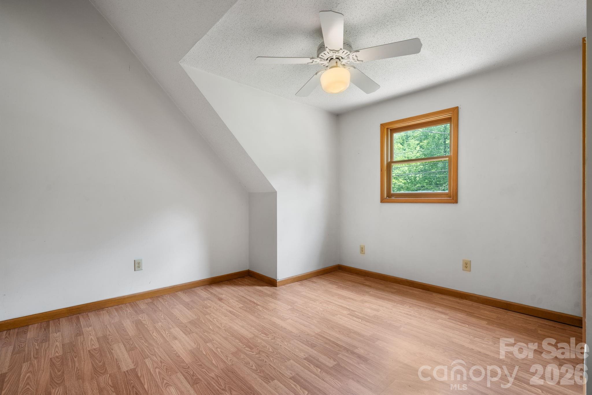 3206 Fork Mountain Road — Bakersville