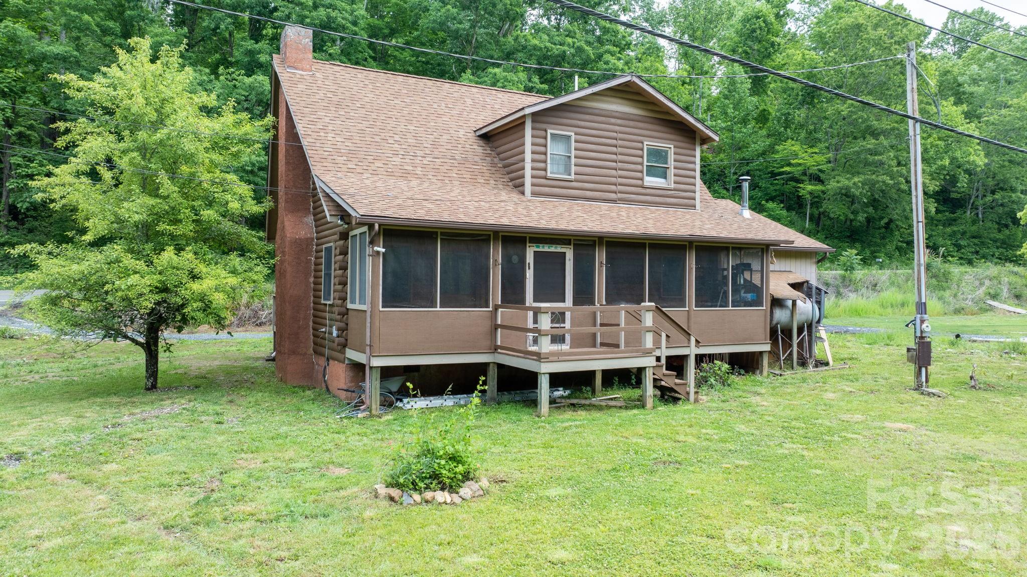 3206 Fork Mountain Road — Bakersville