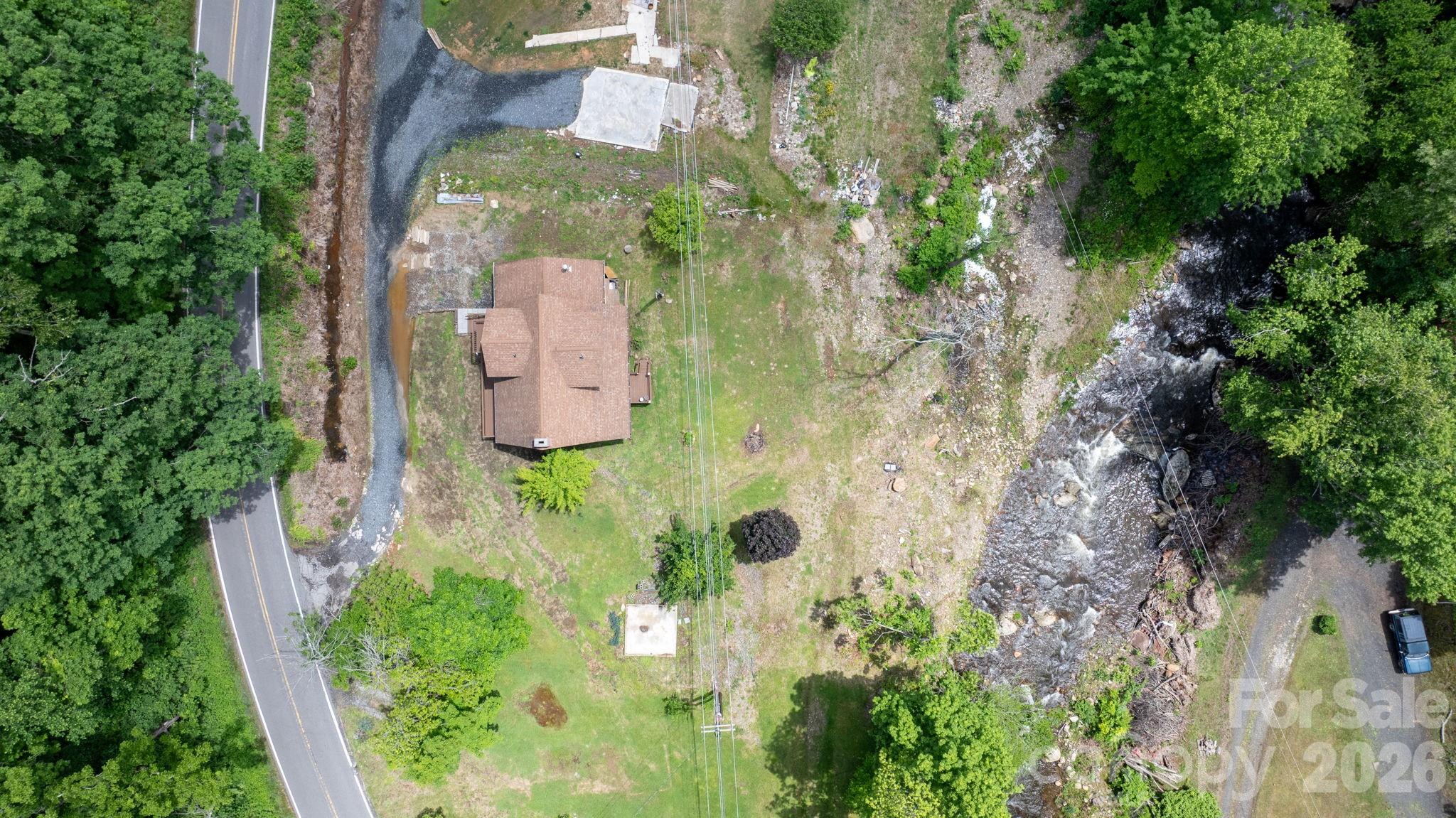 3206 Fork Mountain Road — Bakersville