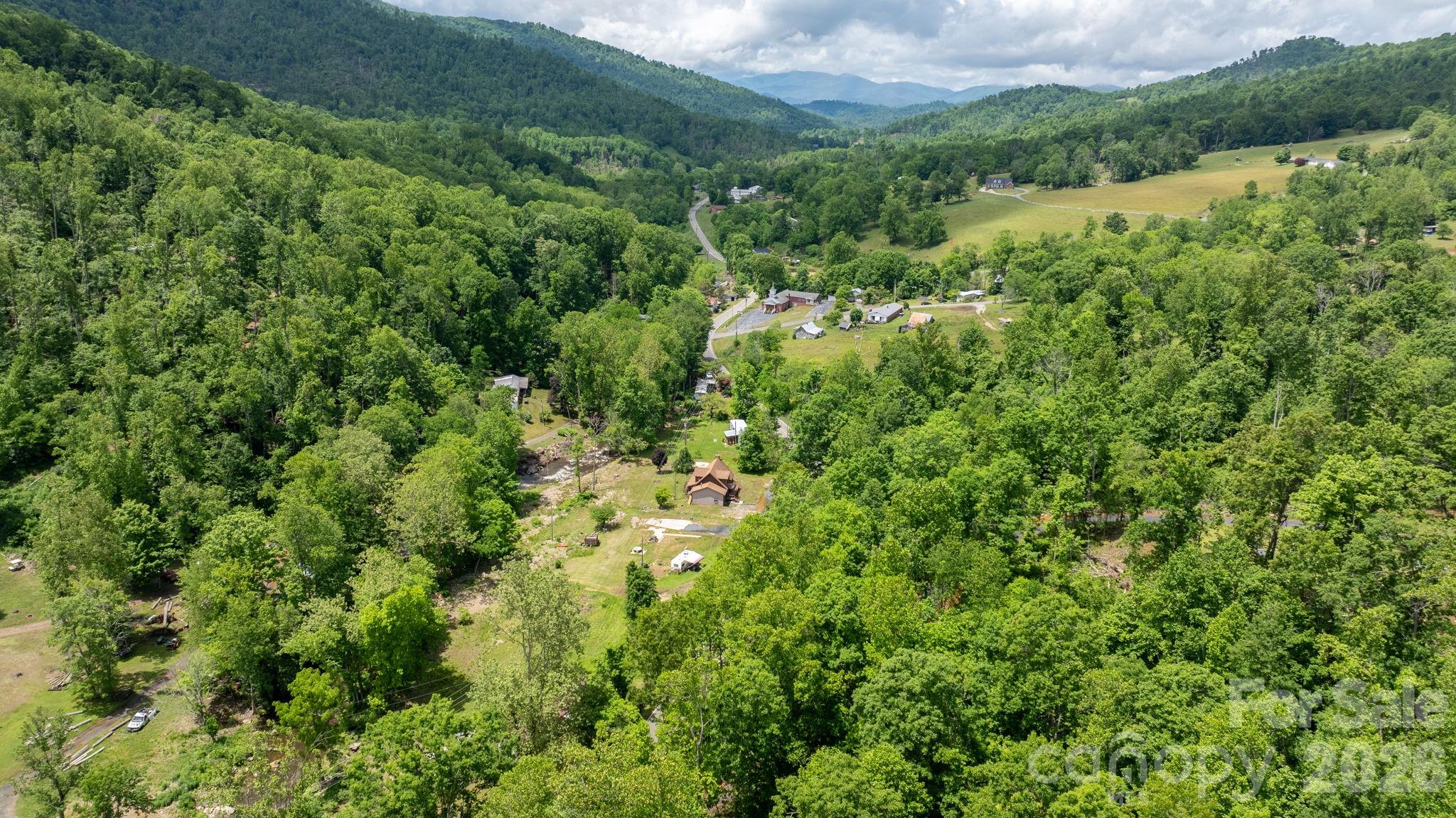 3206 Fork Mountain Road — Bakersville