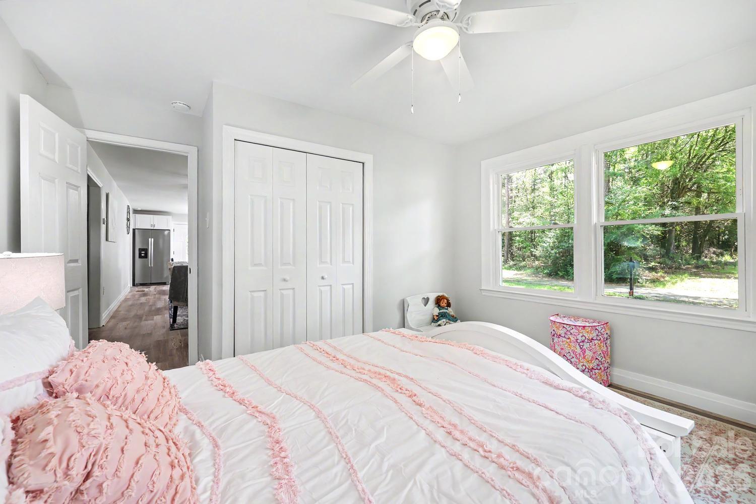 2101 Steele Street — Monroe