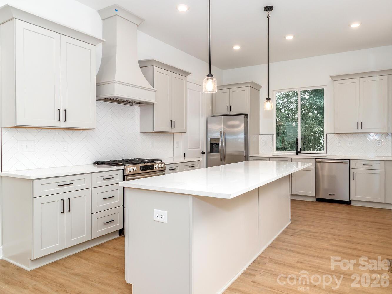 2501 Elon Street — Charlotte