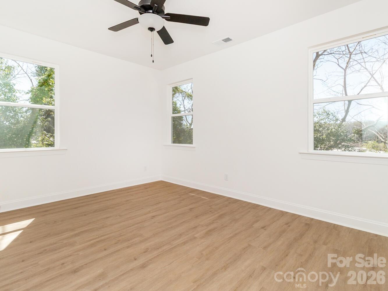 2501 Elon Street — Charlotte