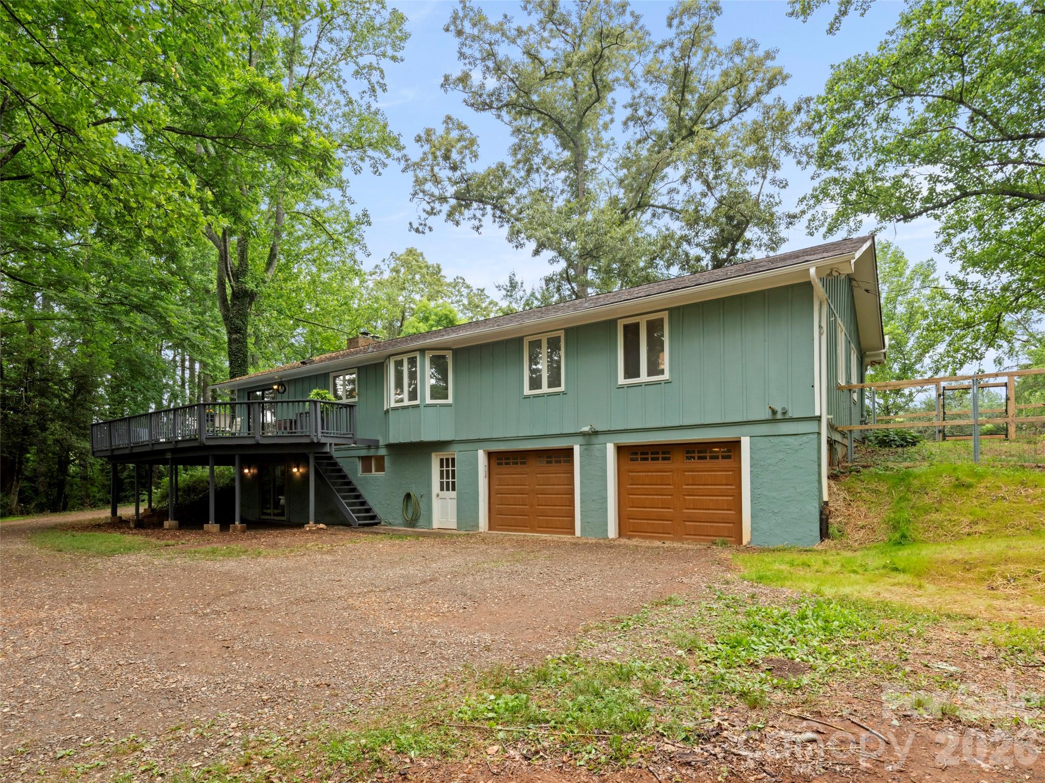 1 Glen Meadows Place — Arden