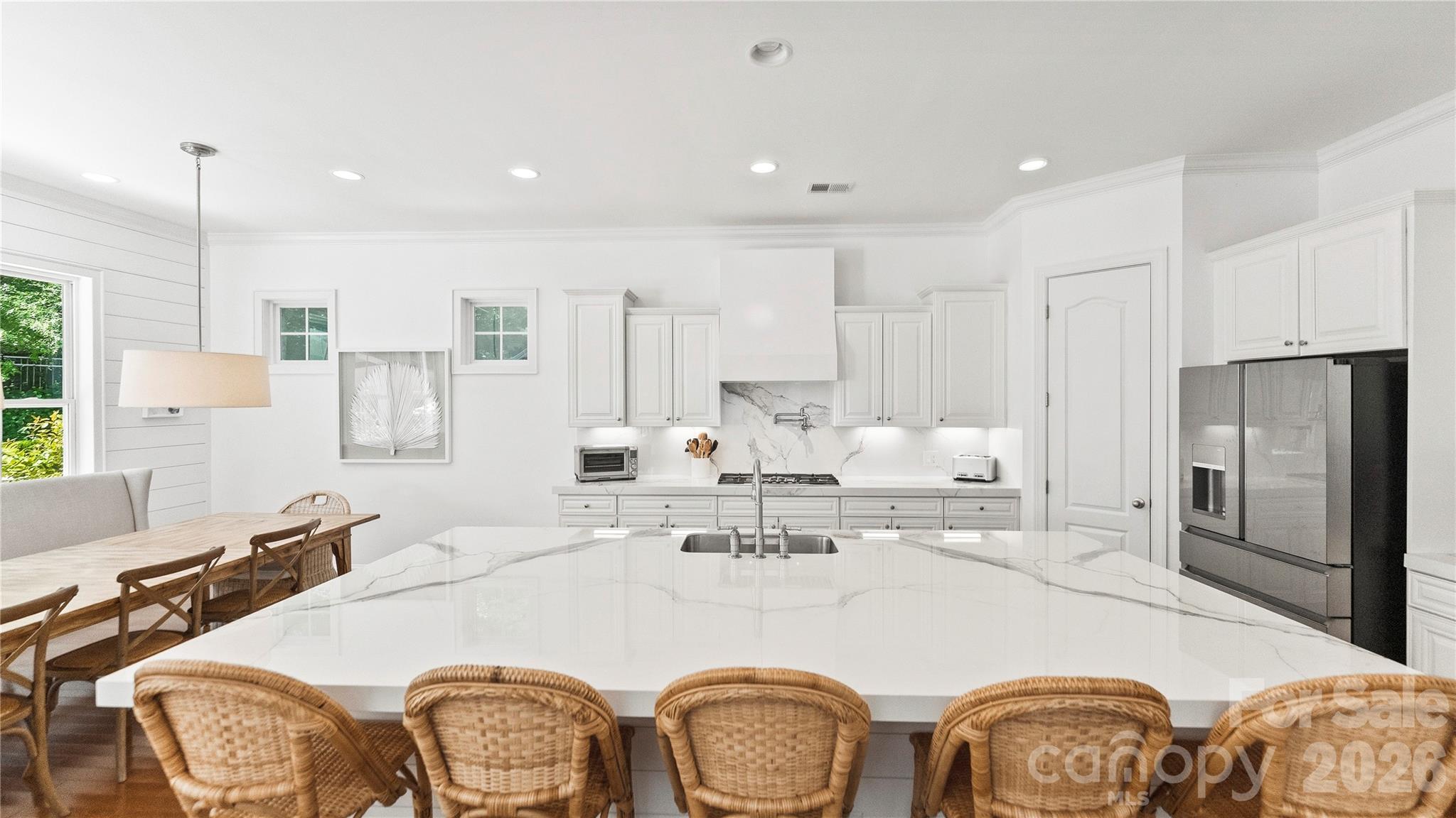 12835 Elkhorn Drive — Charlotte