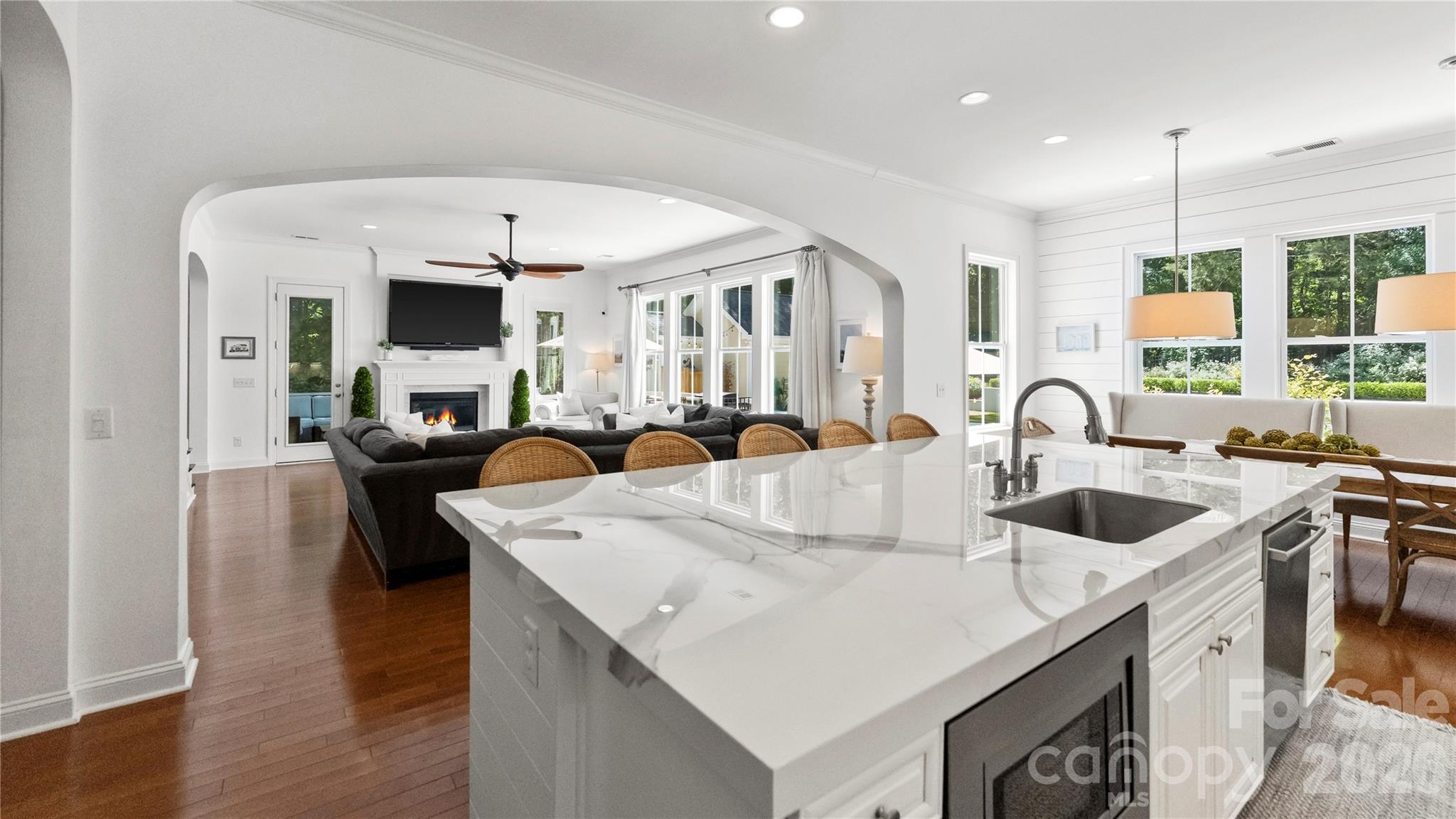 12835 Elkhorn Drive — Charlotte