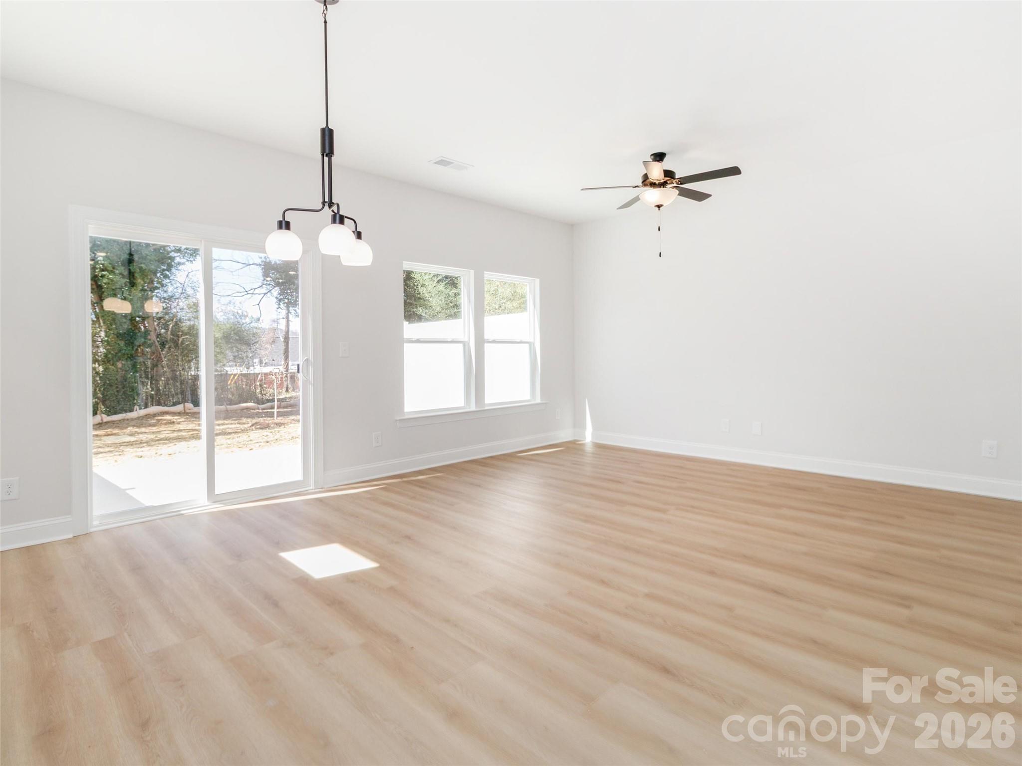 2505 Elon Street — Charlotte