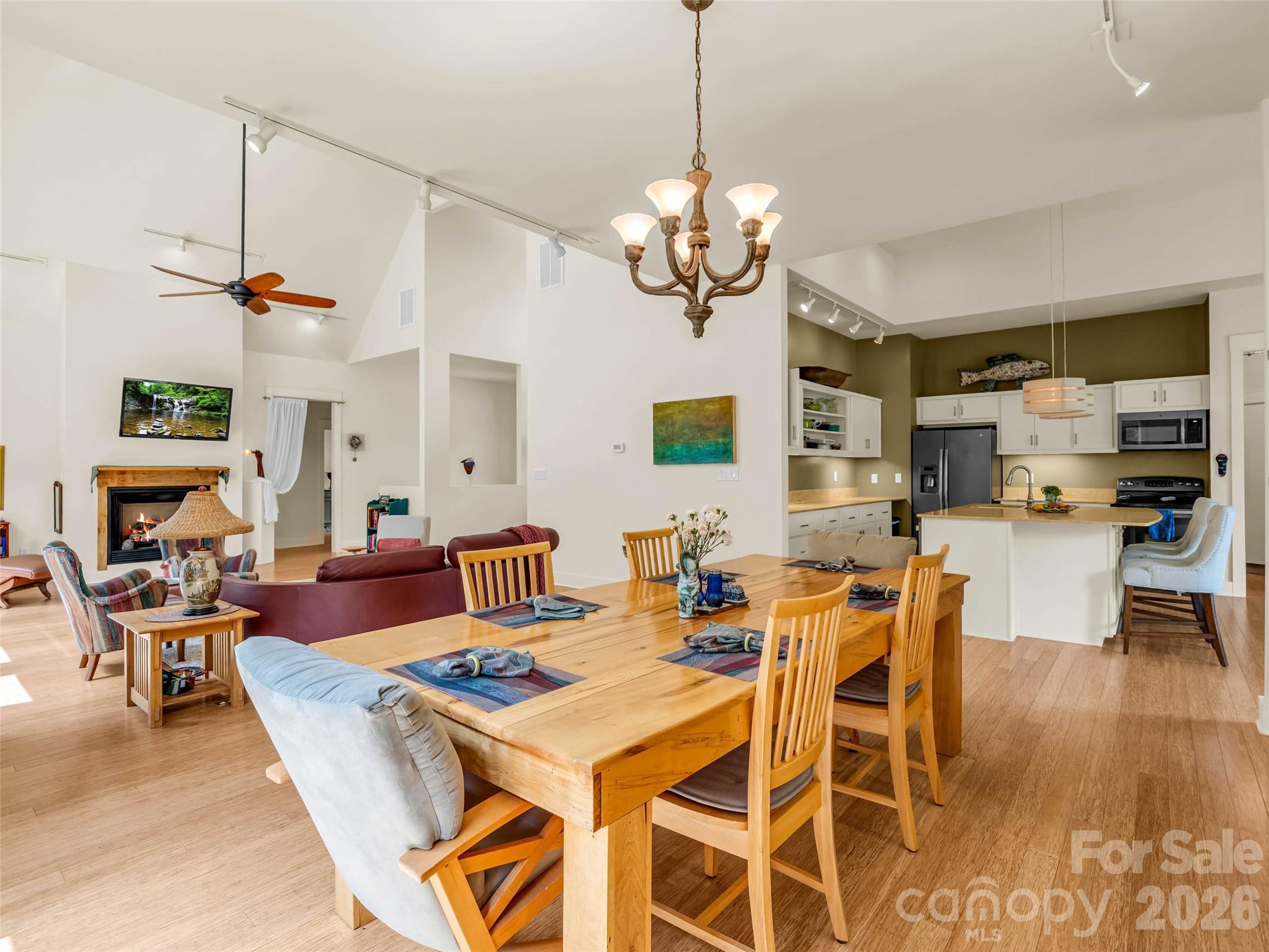 120 Glenn Court — Mill Spring