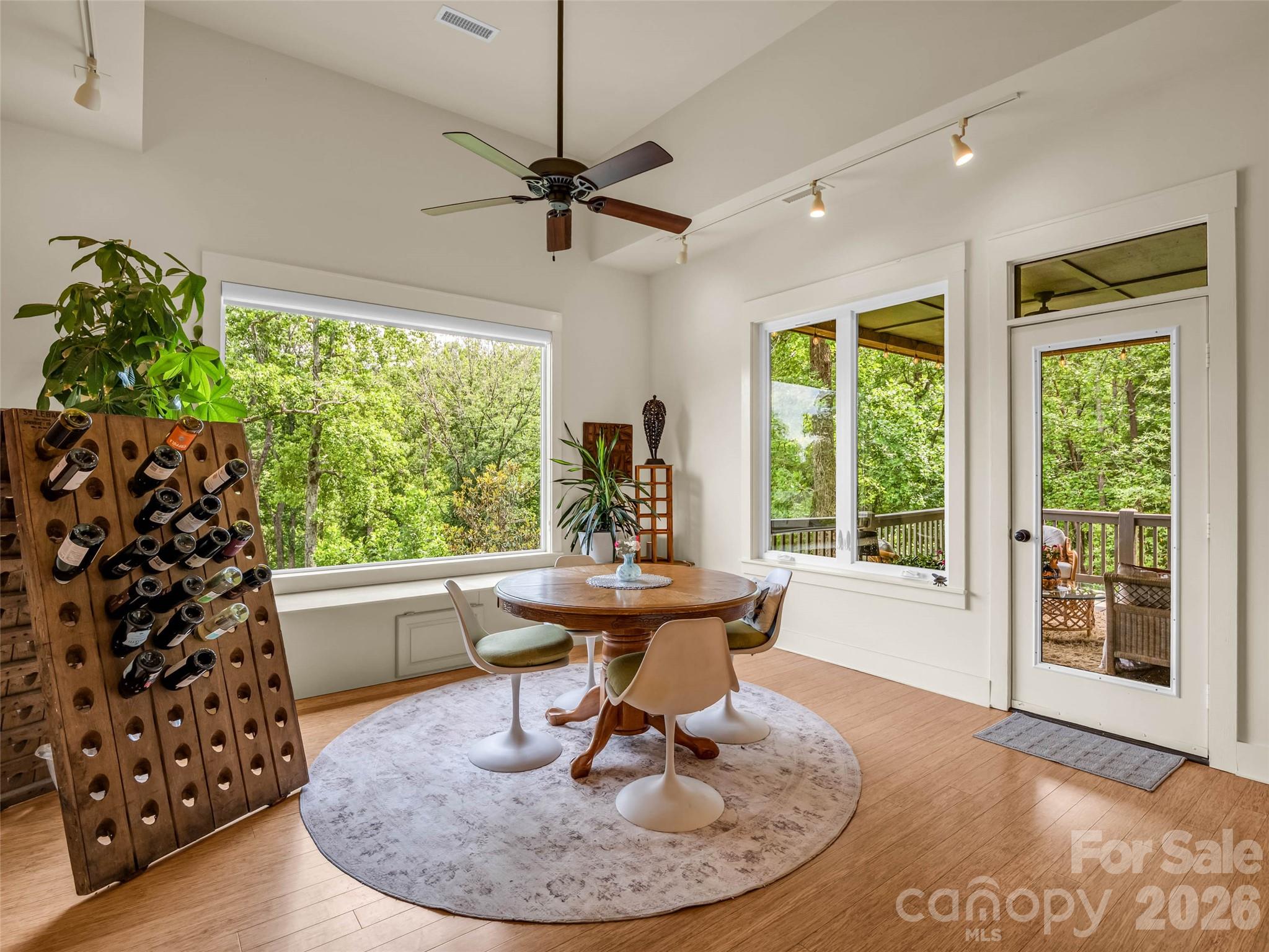 120 Glenn Court — Mill Spring