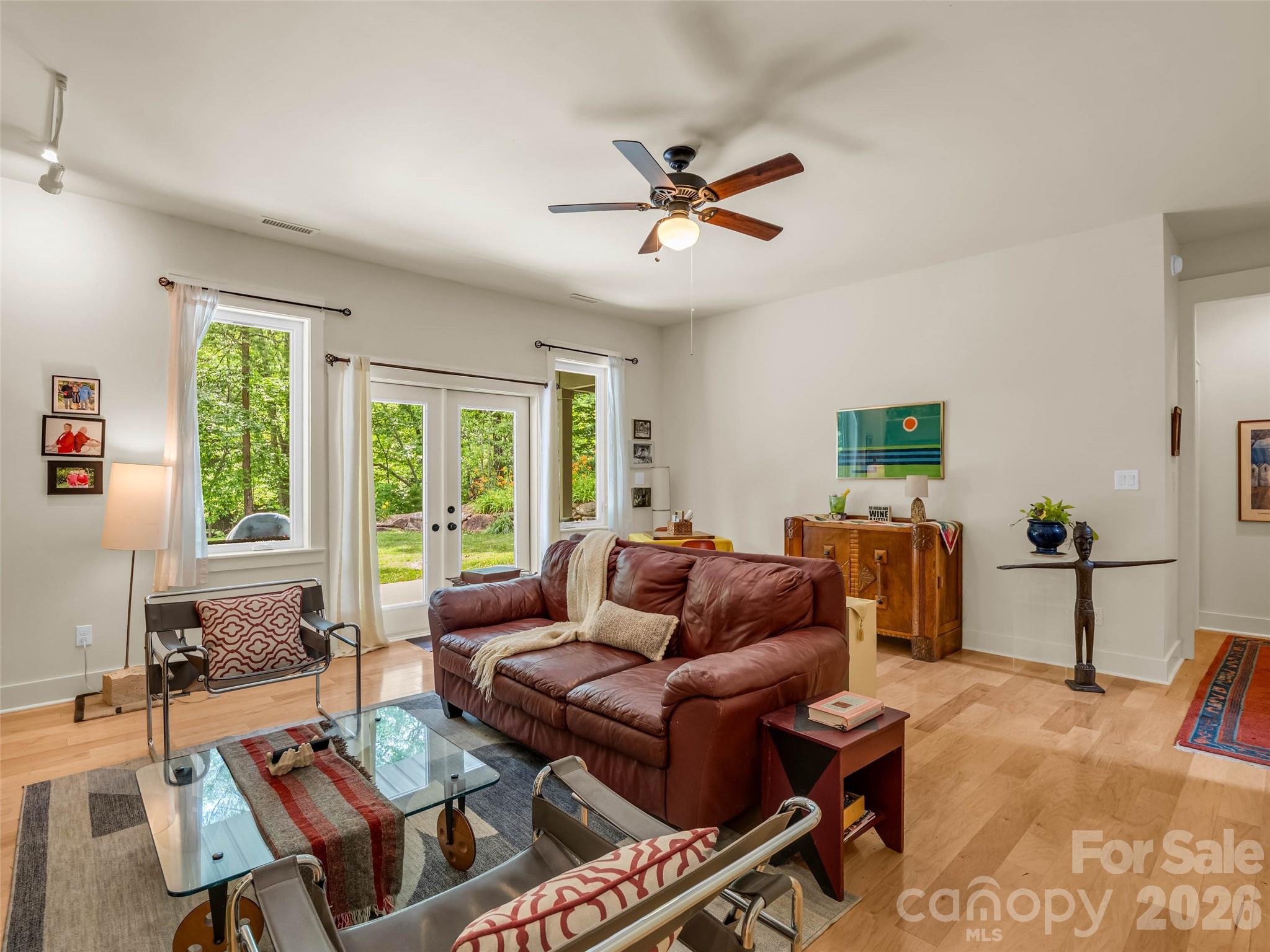 120 Glenn Court — Mill Spring