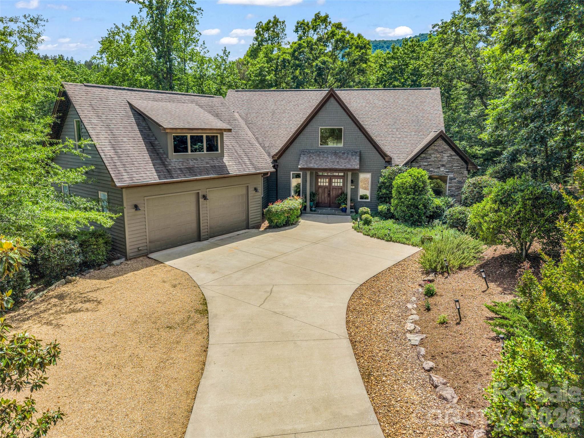 120 Glenn Court — Mill Spring