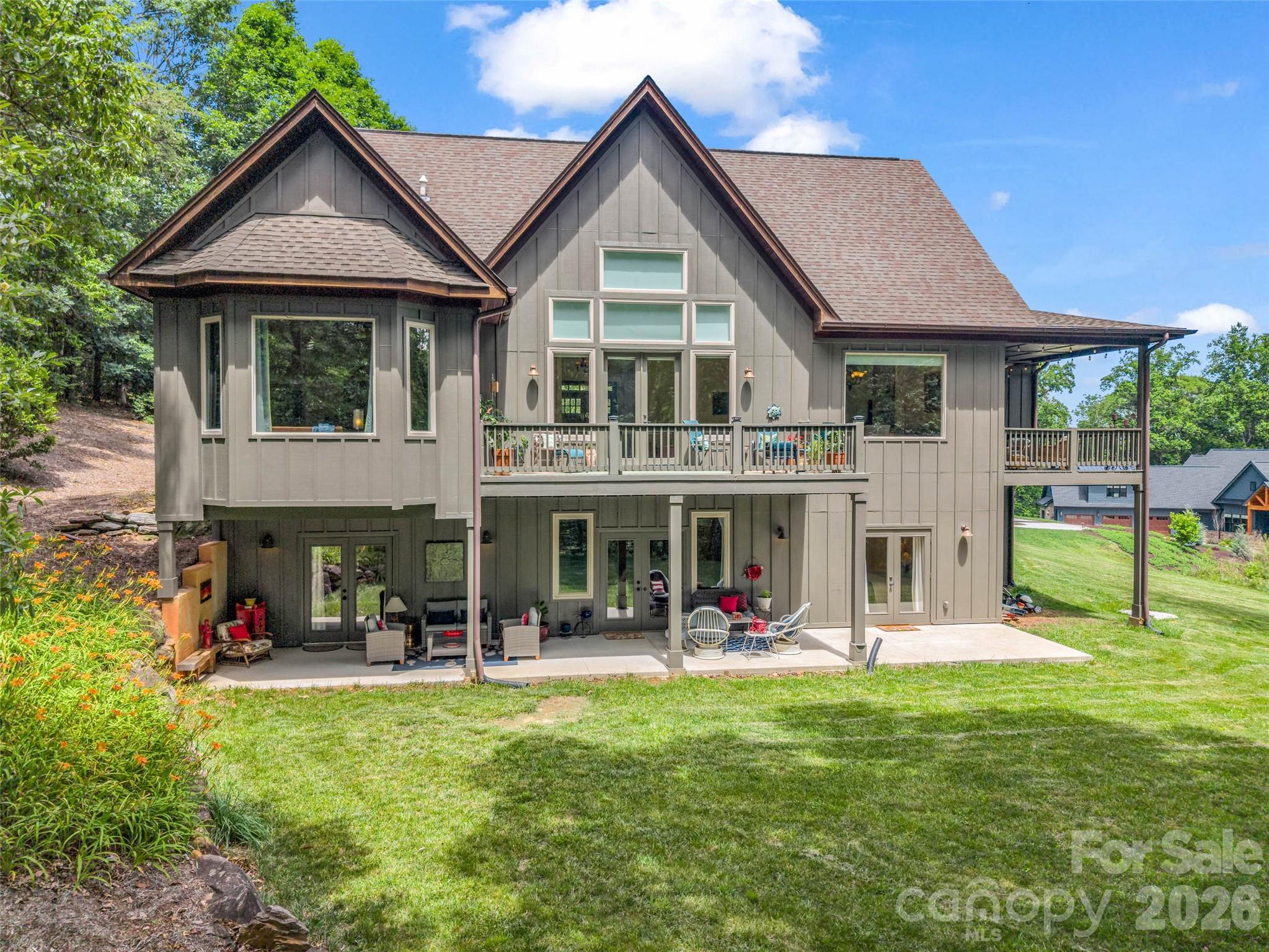 120 Glenn Court — Mill Spring