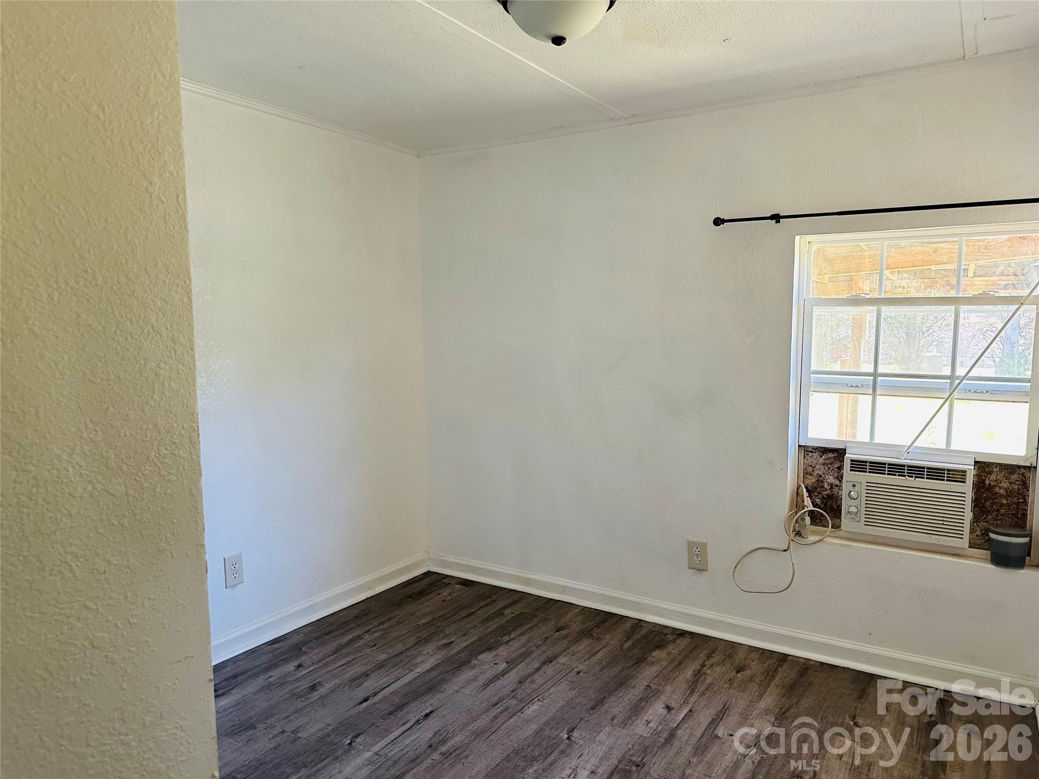 4191 Deerfield Drive — Maiden