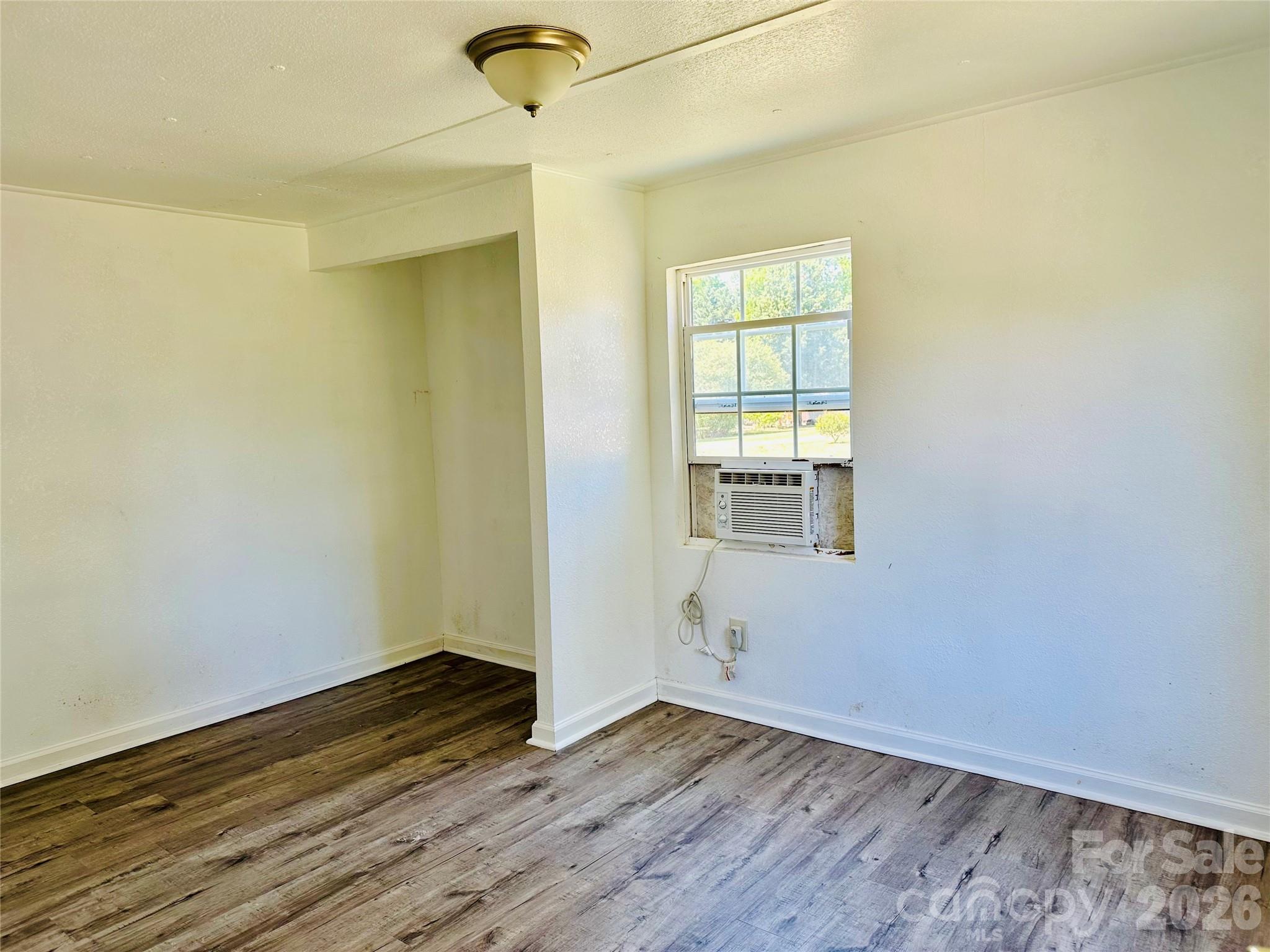 4191 Deerfield Drive — Maiden