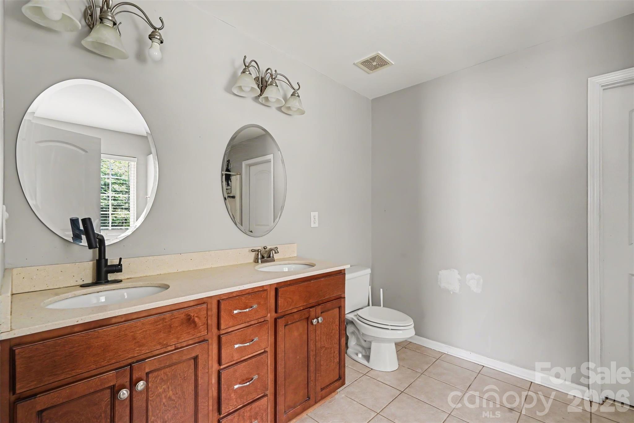 697 Yvonne Drive SW — Concord