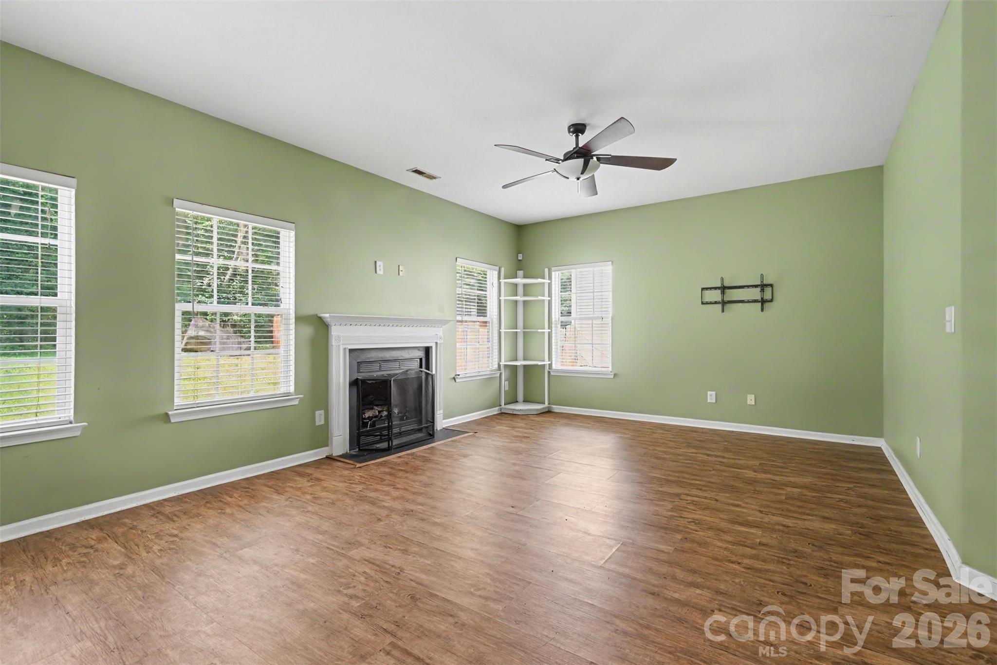 697 Yvonne Drive SW — Concord