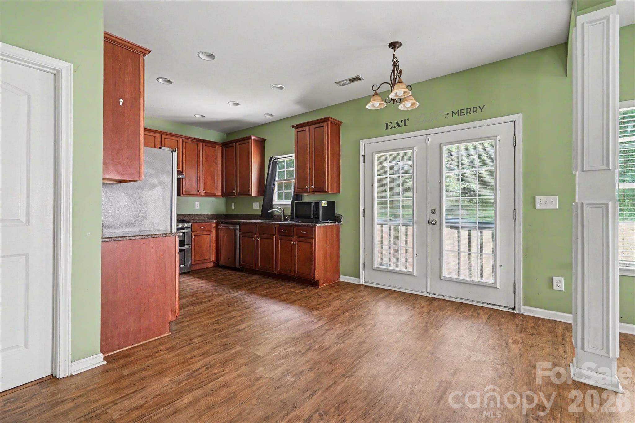 697 Yvonne Drive SW — Concord