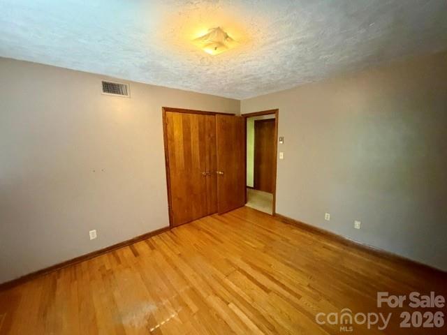 845 Cherokee Place SW — Lenoir