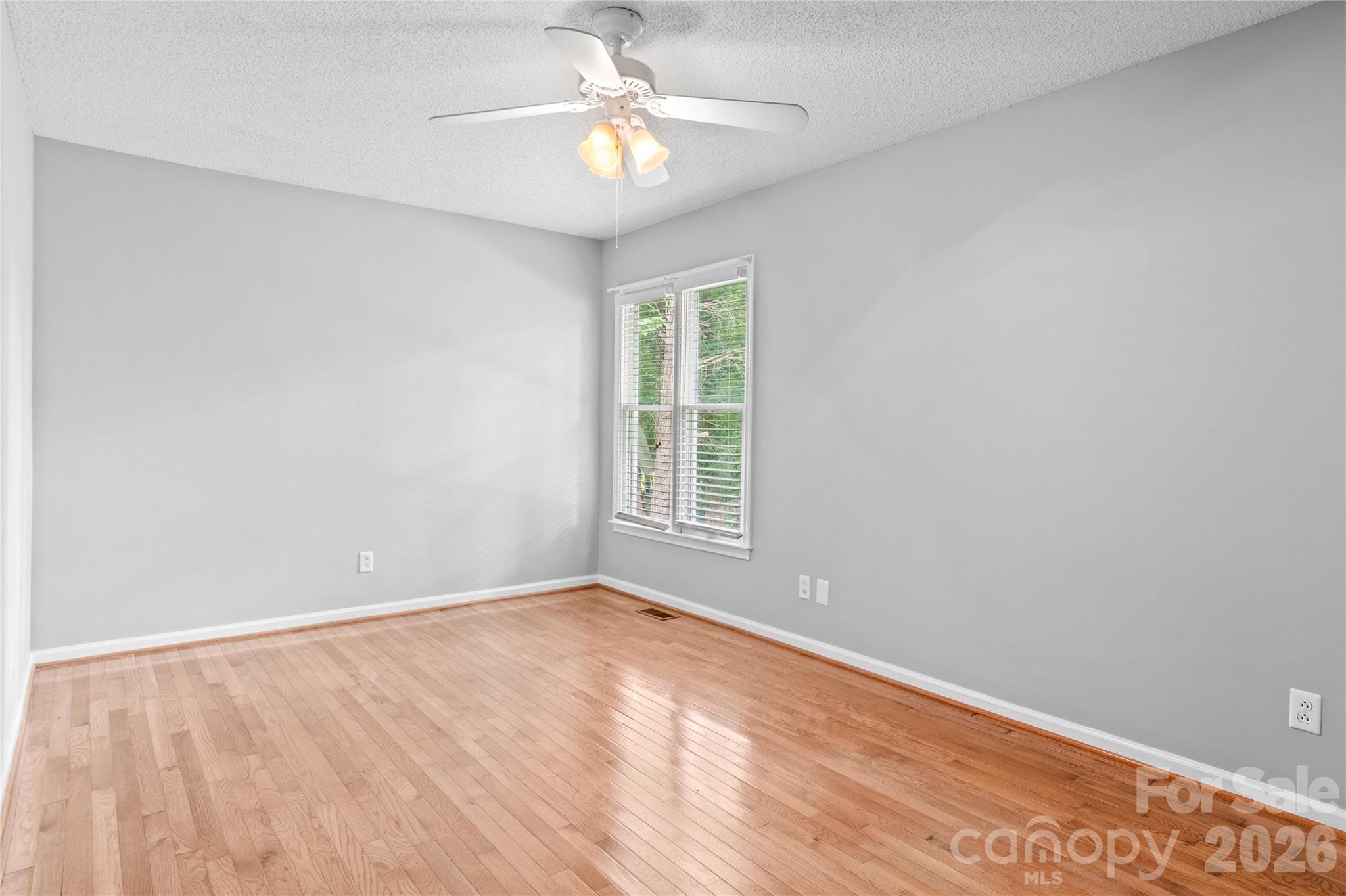 168 Whitehead Drive — Advance