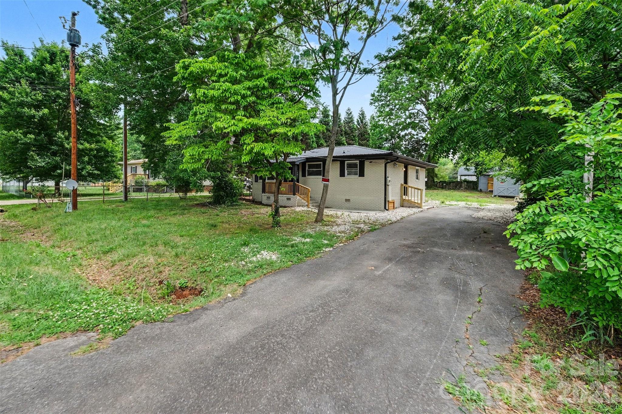 5475 Bertie Avenue — Salisbury