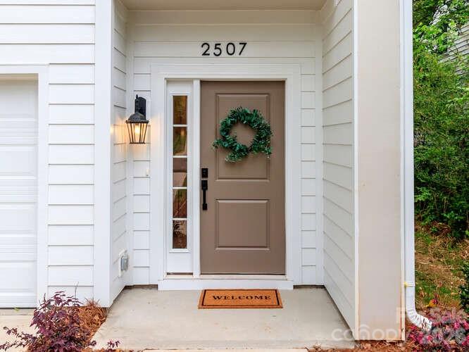 2507 Elon Street — Charlotte