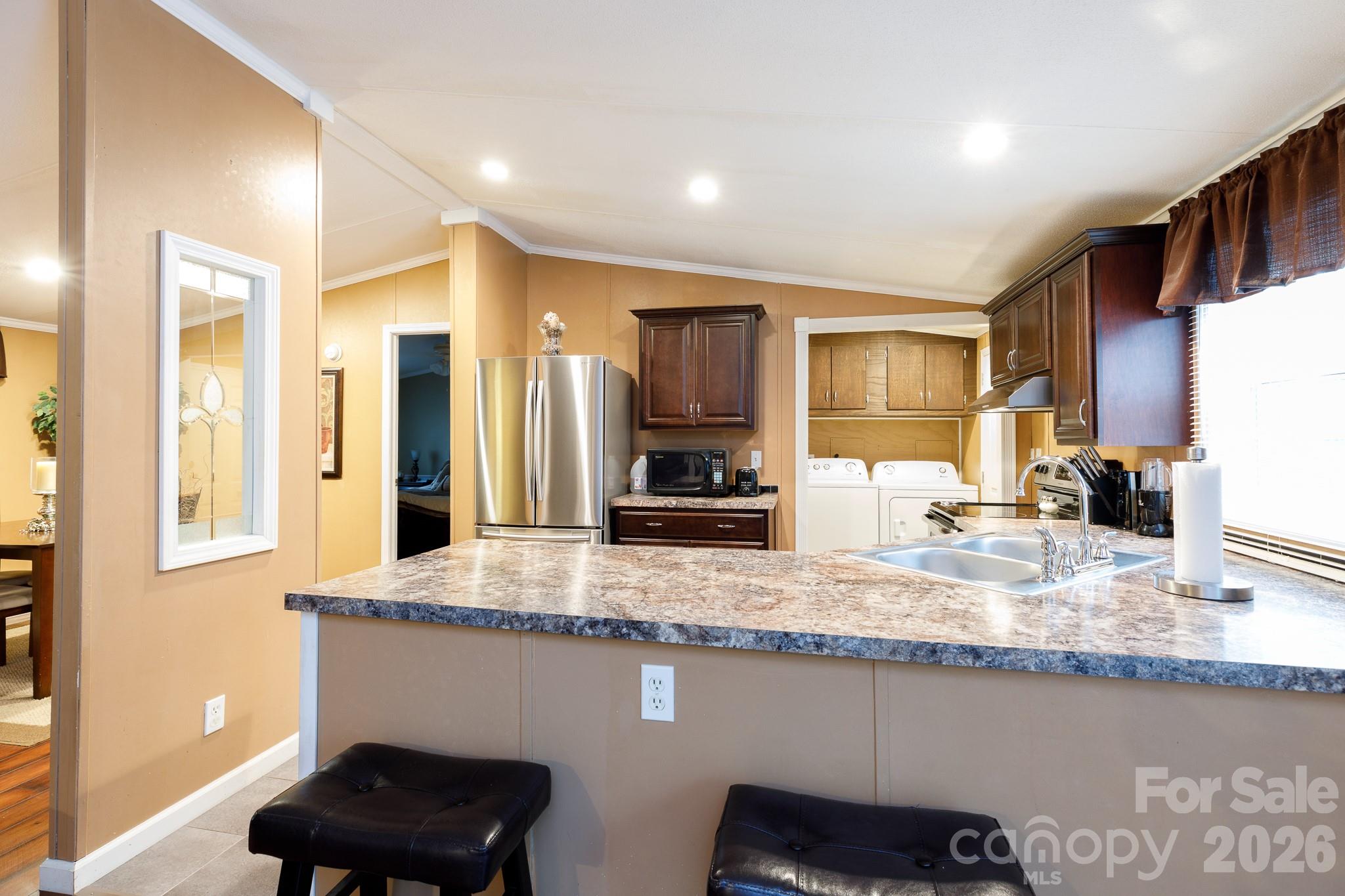 652 Sutton Spring Road — York
