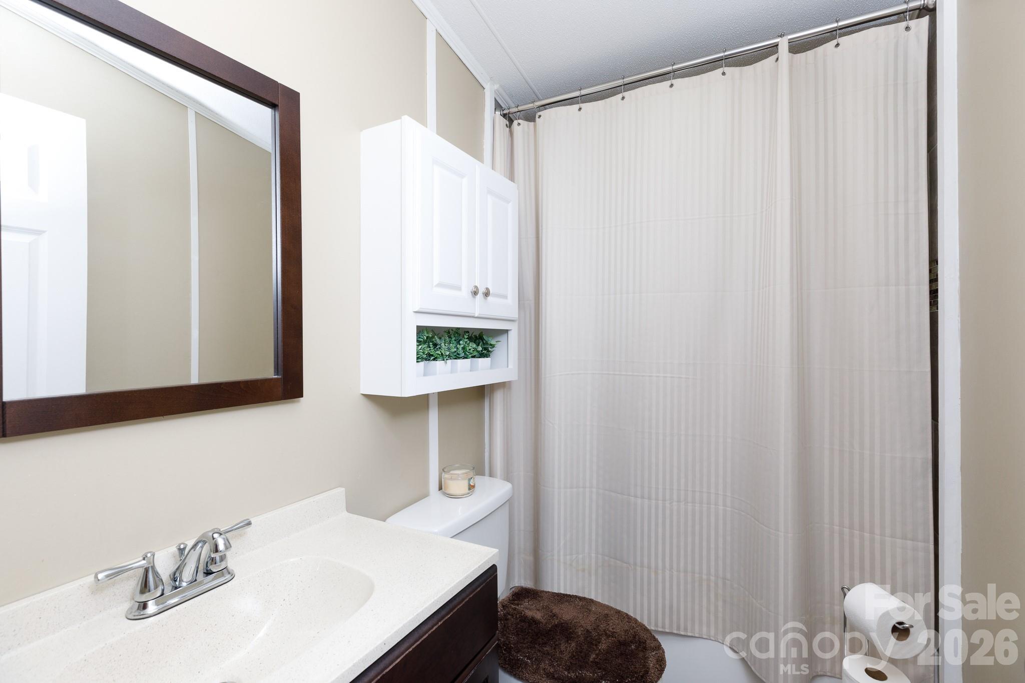 652 Sutton Spring Road — York