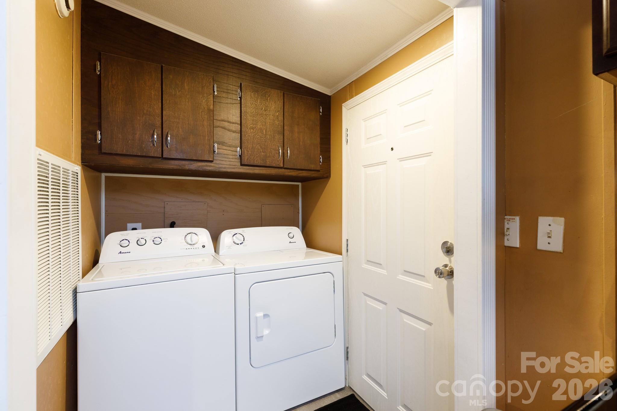 652 Sutton Spring Road — York