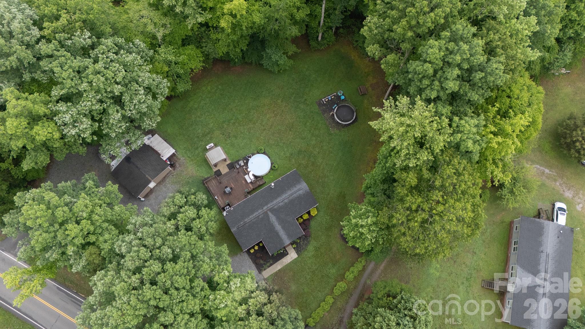 652 Sutton Spring Road — York