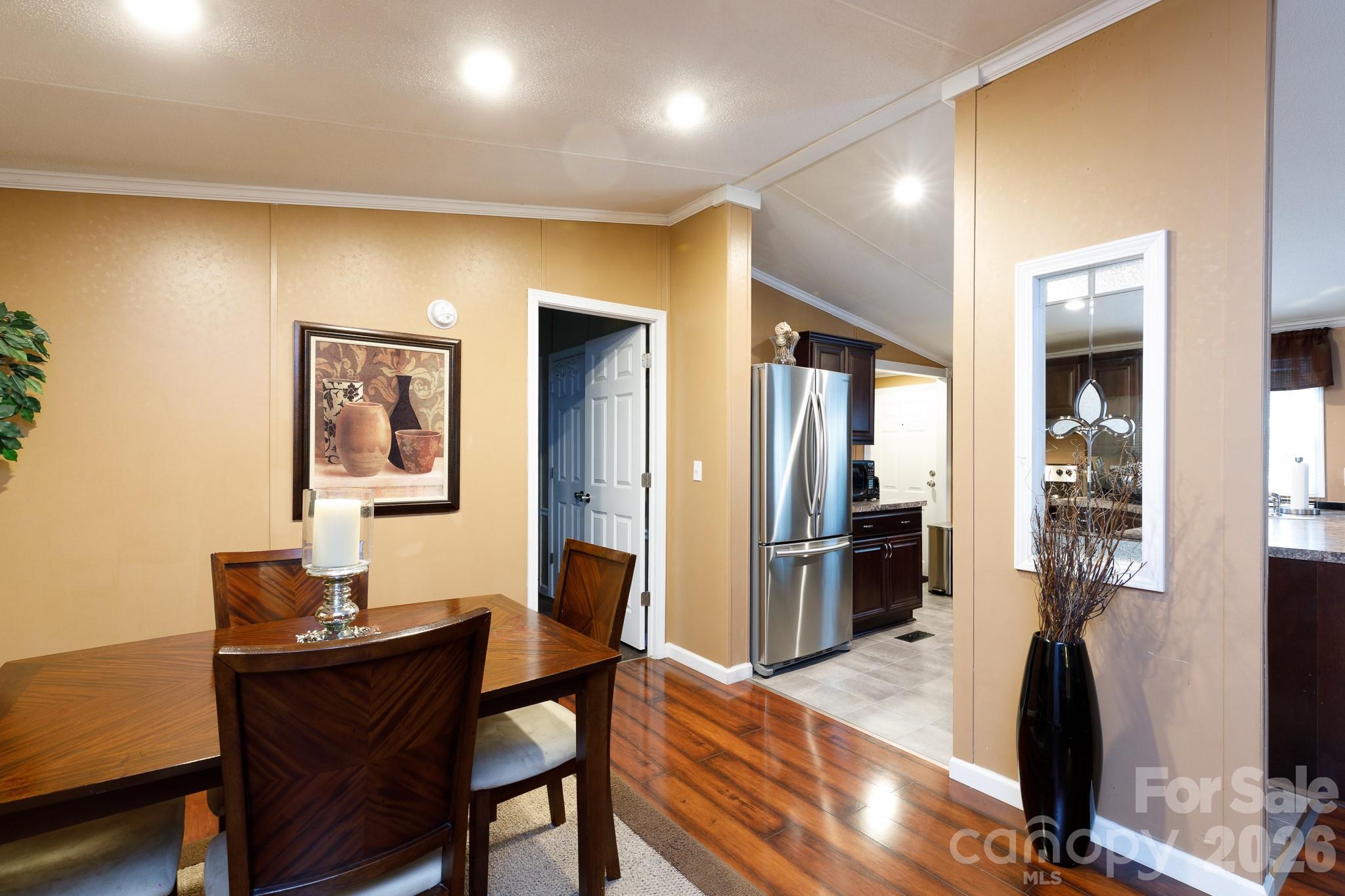 652 Sutton Spring Road — York