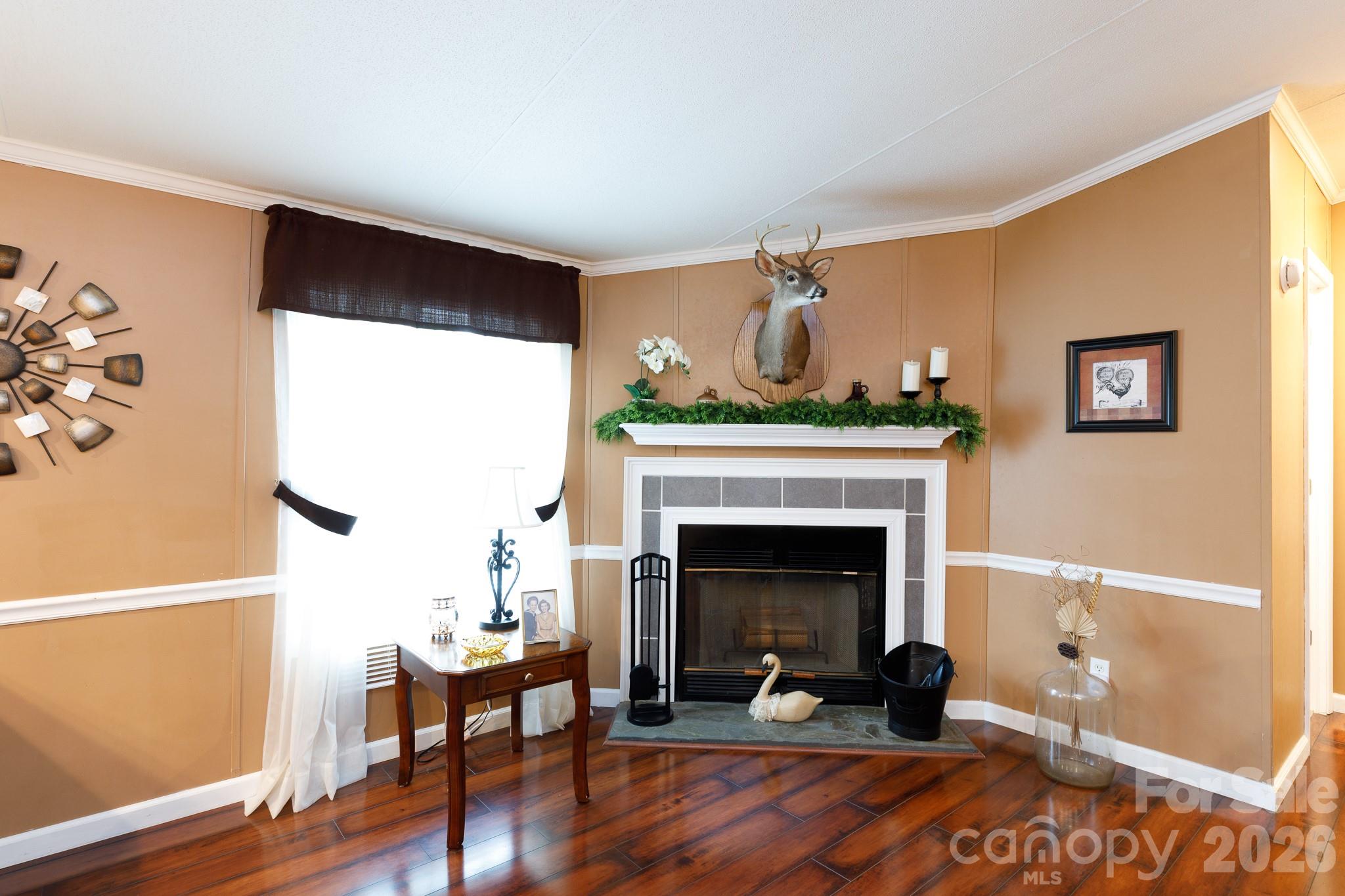 652 Sutton Spring Road — York