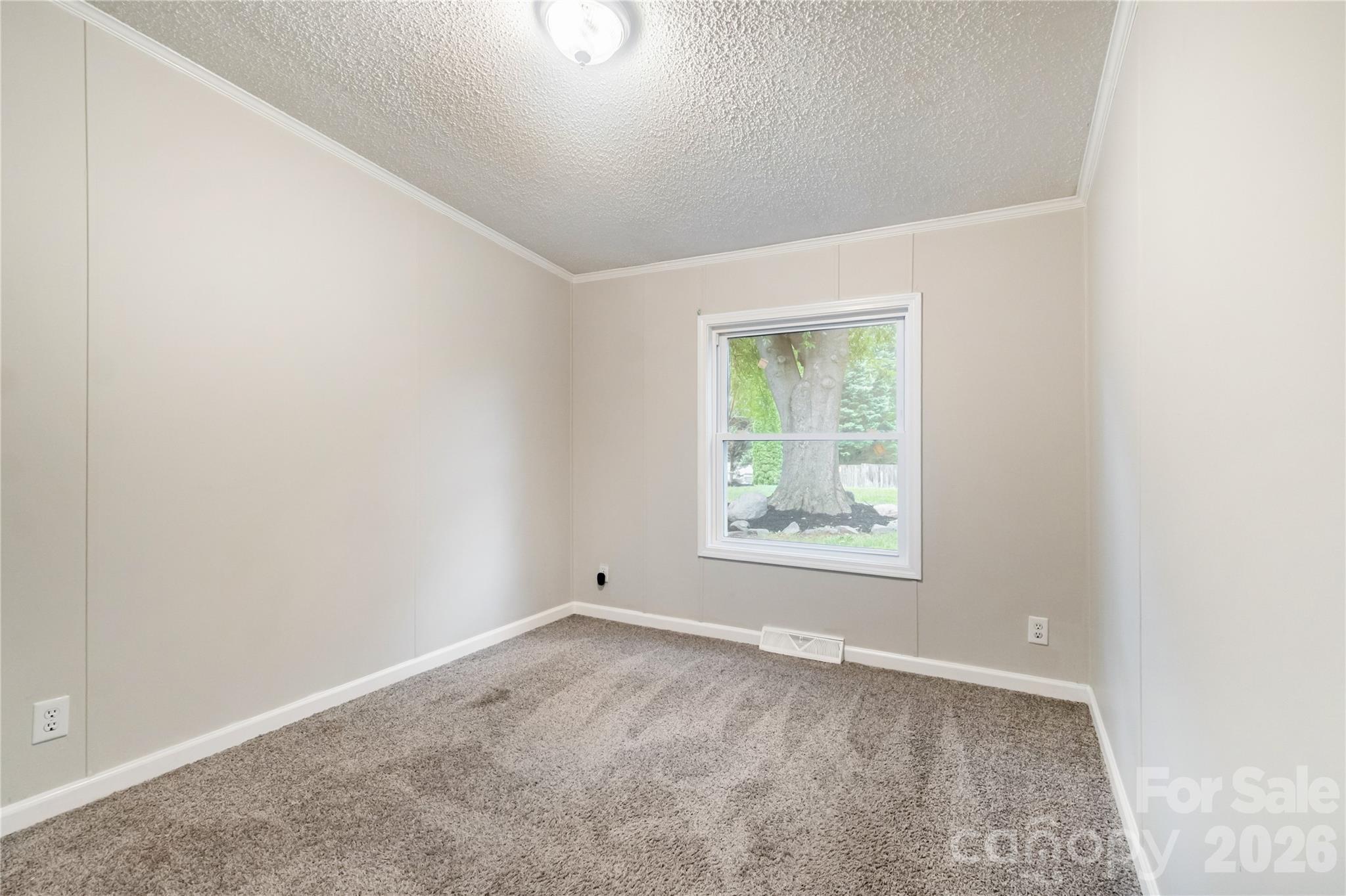 3902 Sharyn Drive — Charlotte