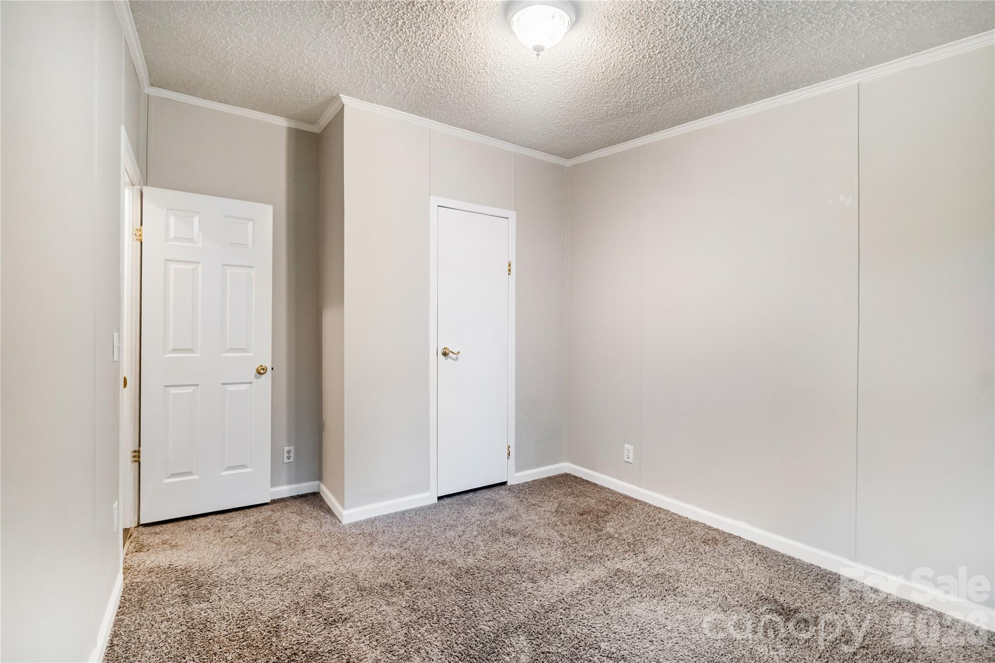 3902 Sharyn Drive — Charlotte