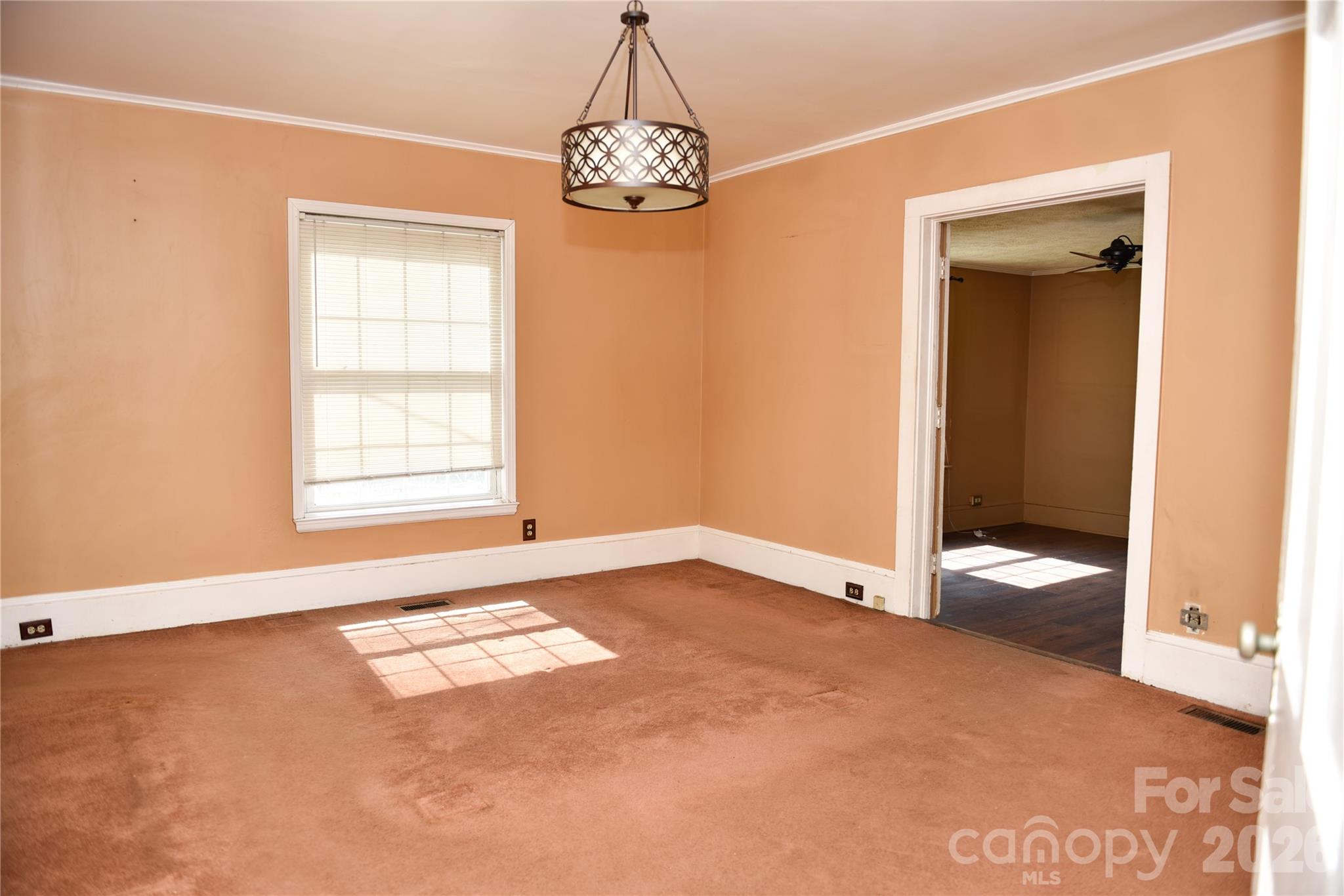 500 Godwin Avenue — Lumberton