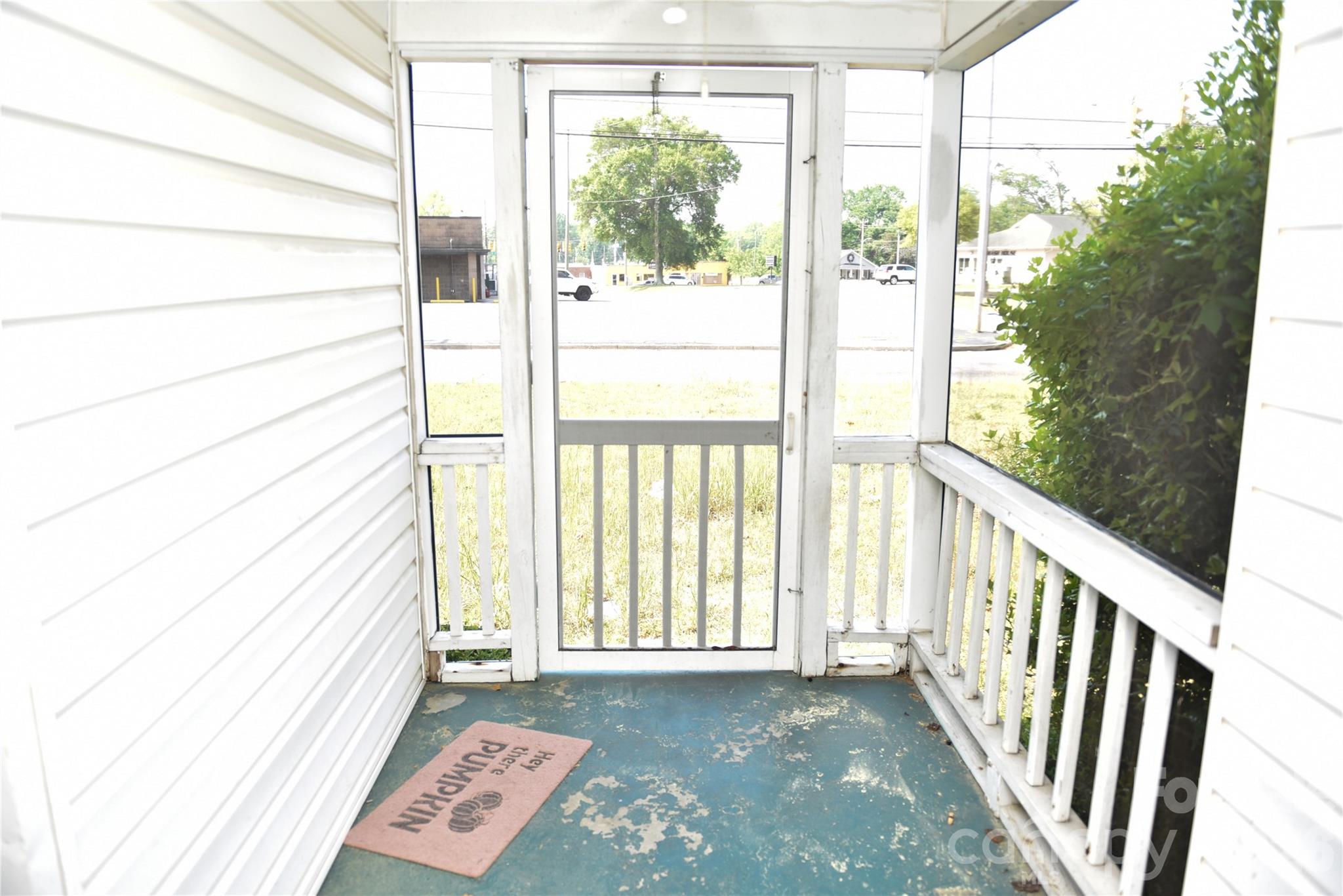 500 Godwin Avenue — Lumberton