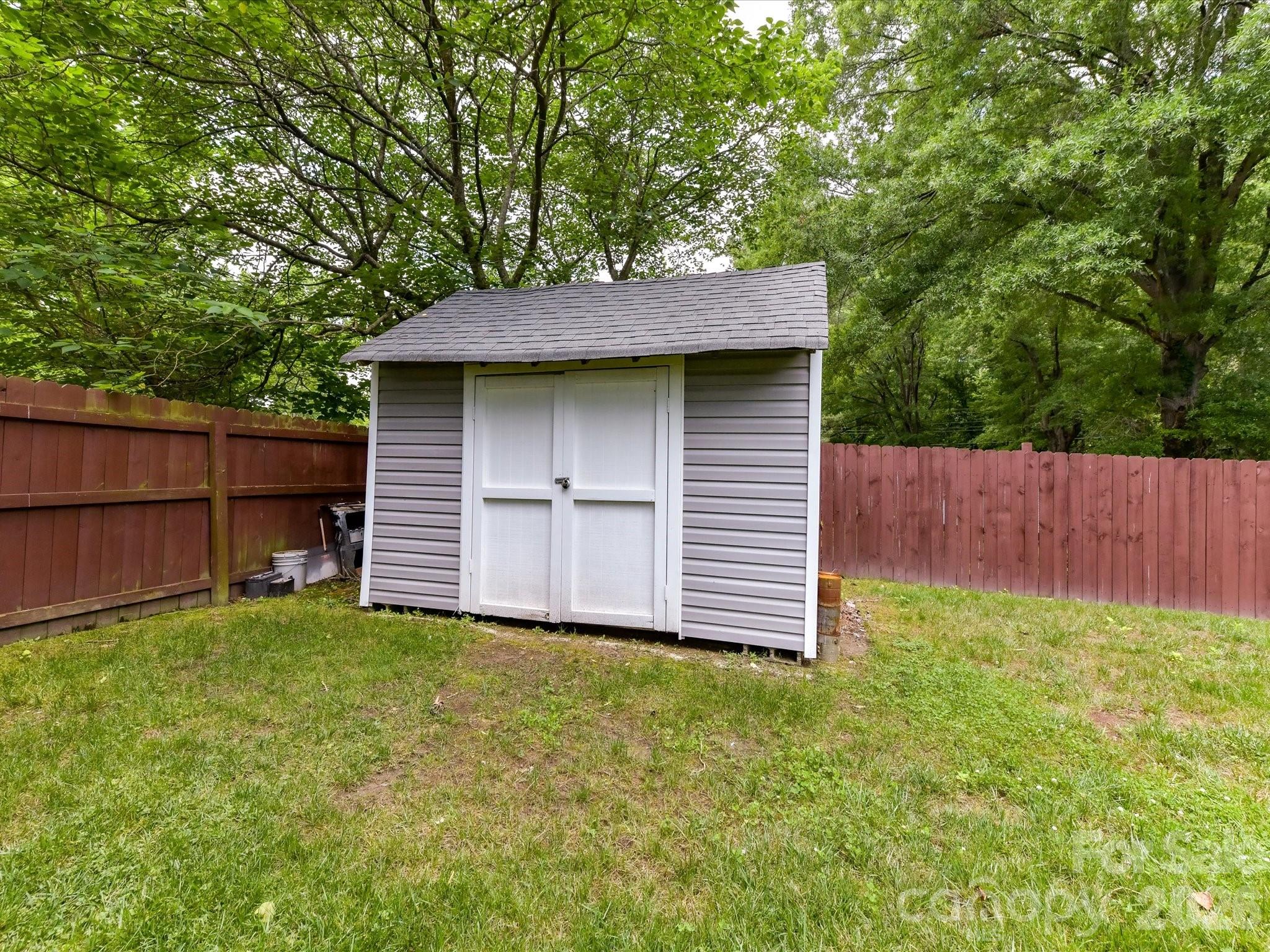 1008 Martin Luther King Jr Avenue — Kannapolis