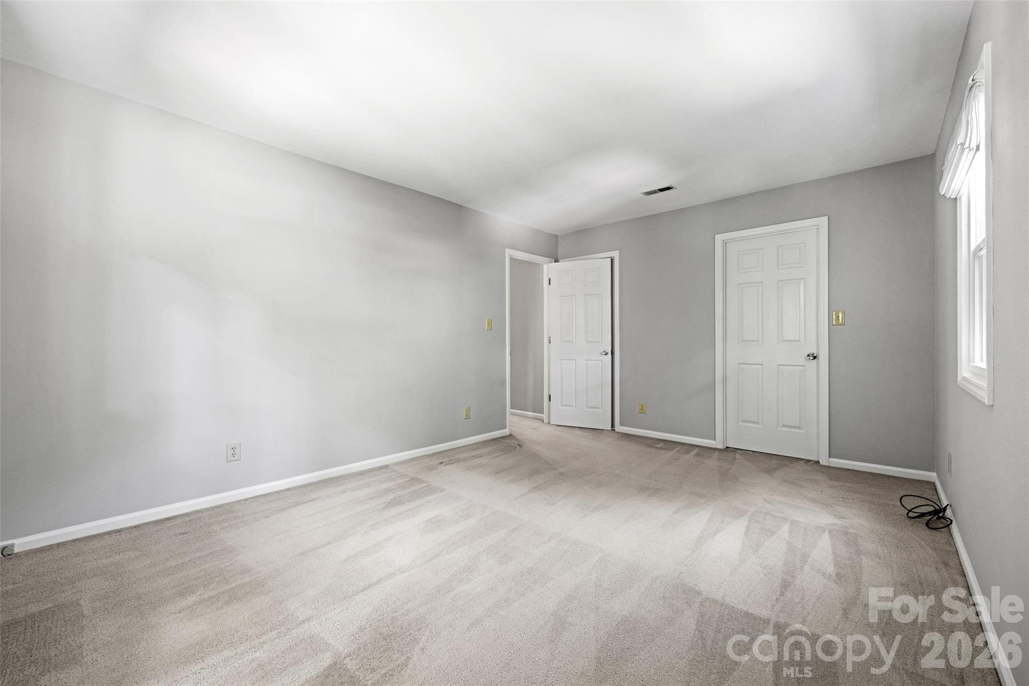 4160 Koala Circle — Tega Cay