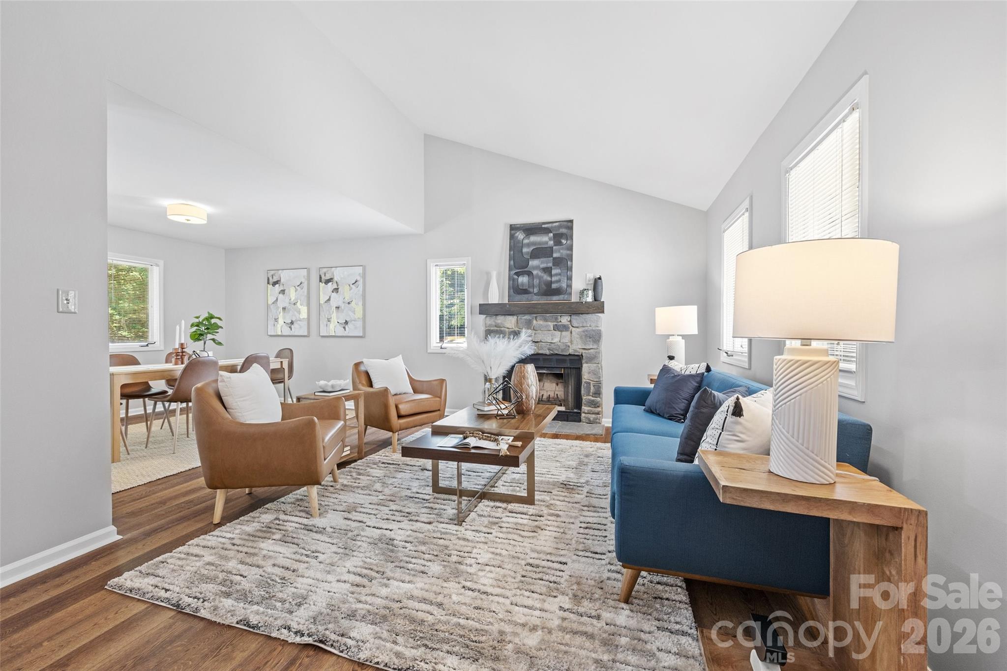 4160 Koala Circle — Tega Cay