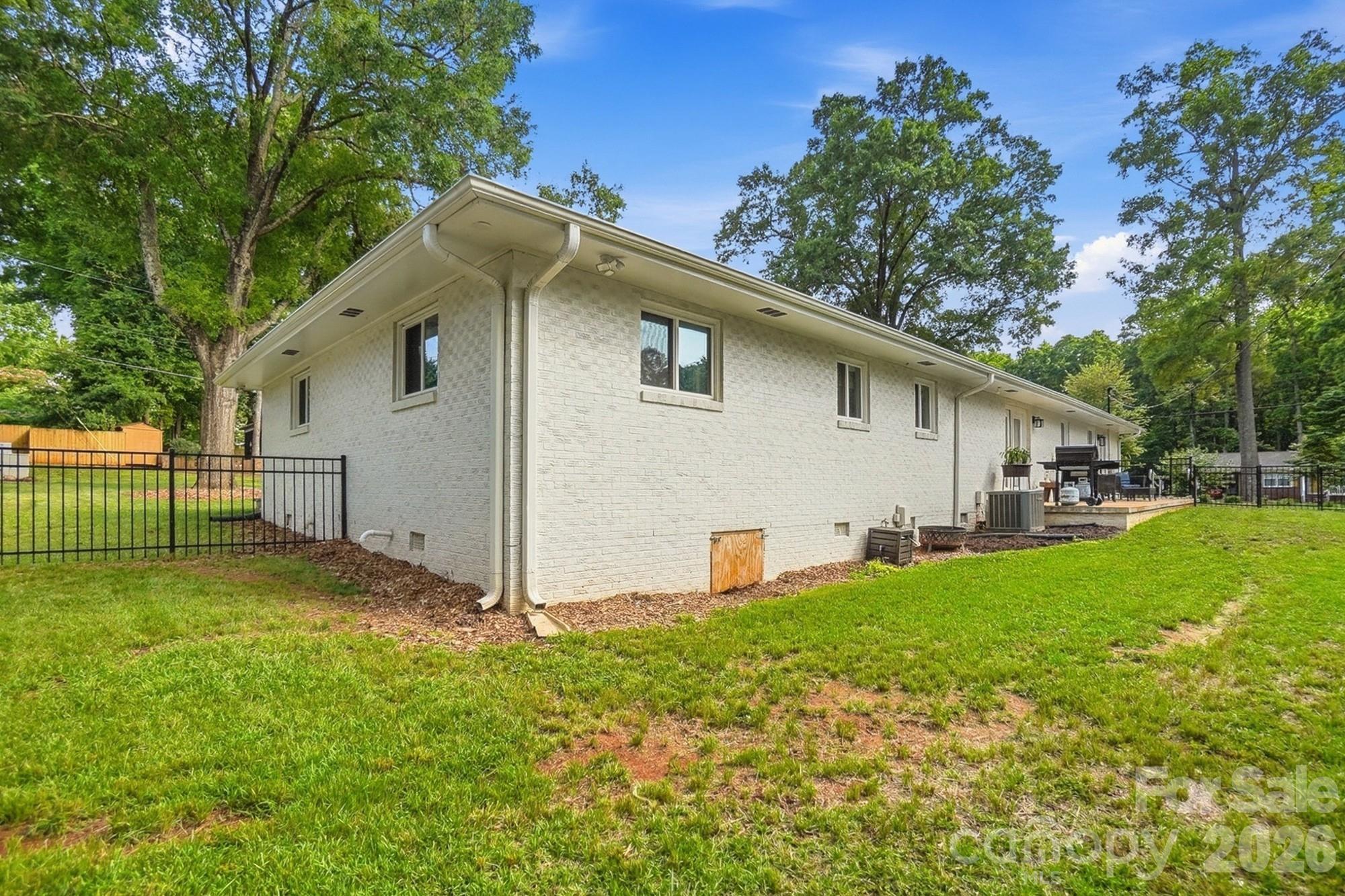 1405 Colony Road — Rock Hill