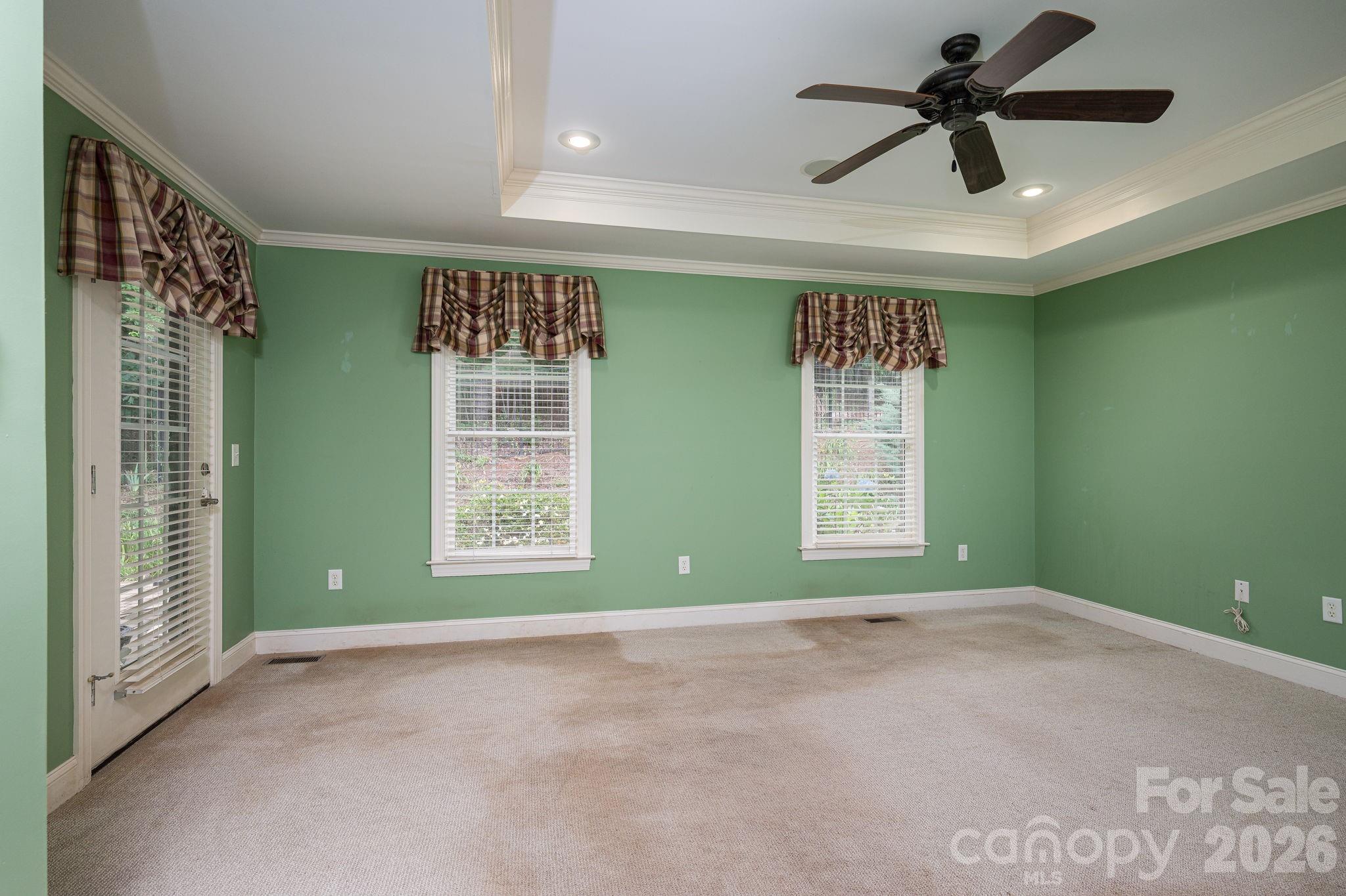 116 28th Avenue NW — Hickory