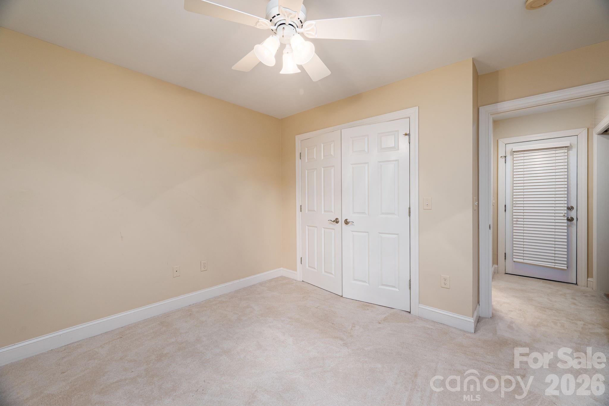 116 28th Avenue NW — Hickory
