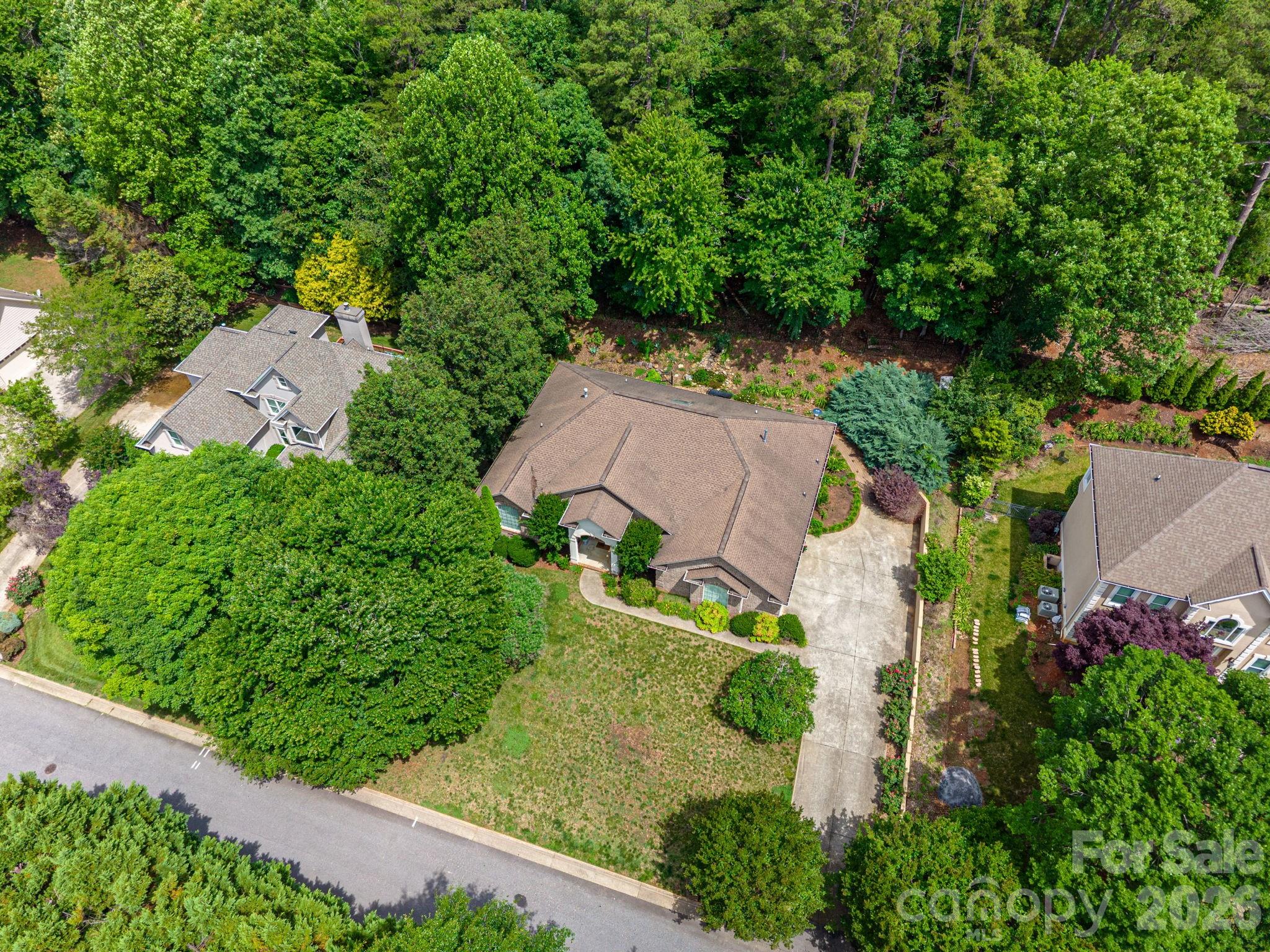 116 28th Avenue NW — Hickory