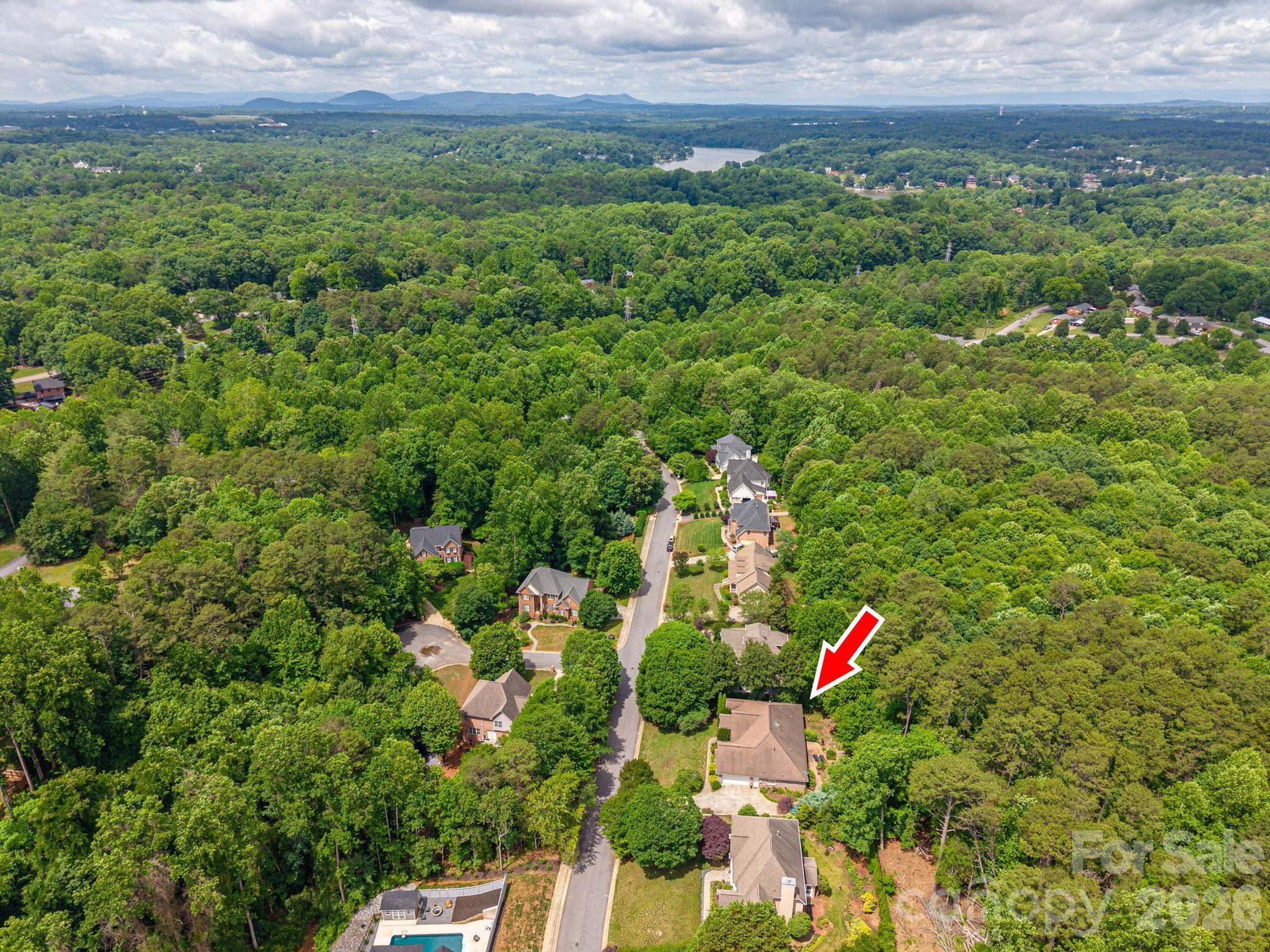 116 28th Avenue NW — Hickory