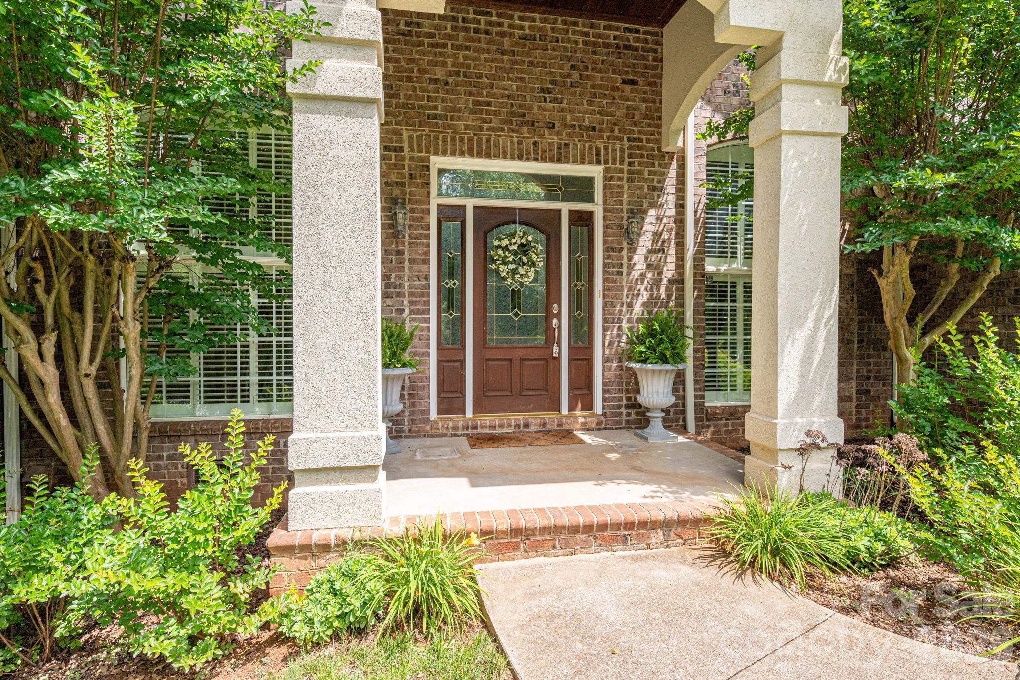 116 28th Avenue NW — Hickory