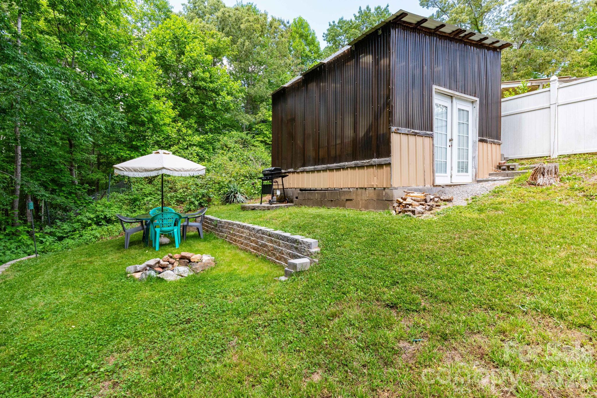 45 and 54 Forsythe Lane — Waynesville