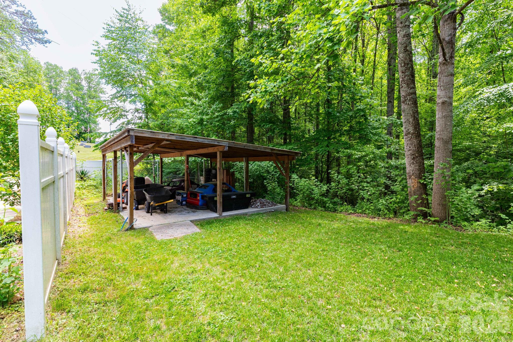 45 and 54 Forsythe Lane — Waynesville