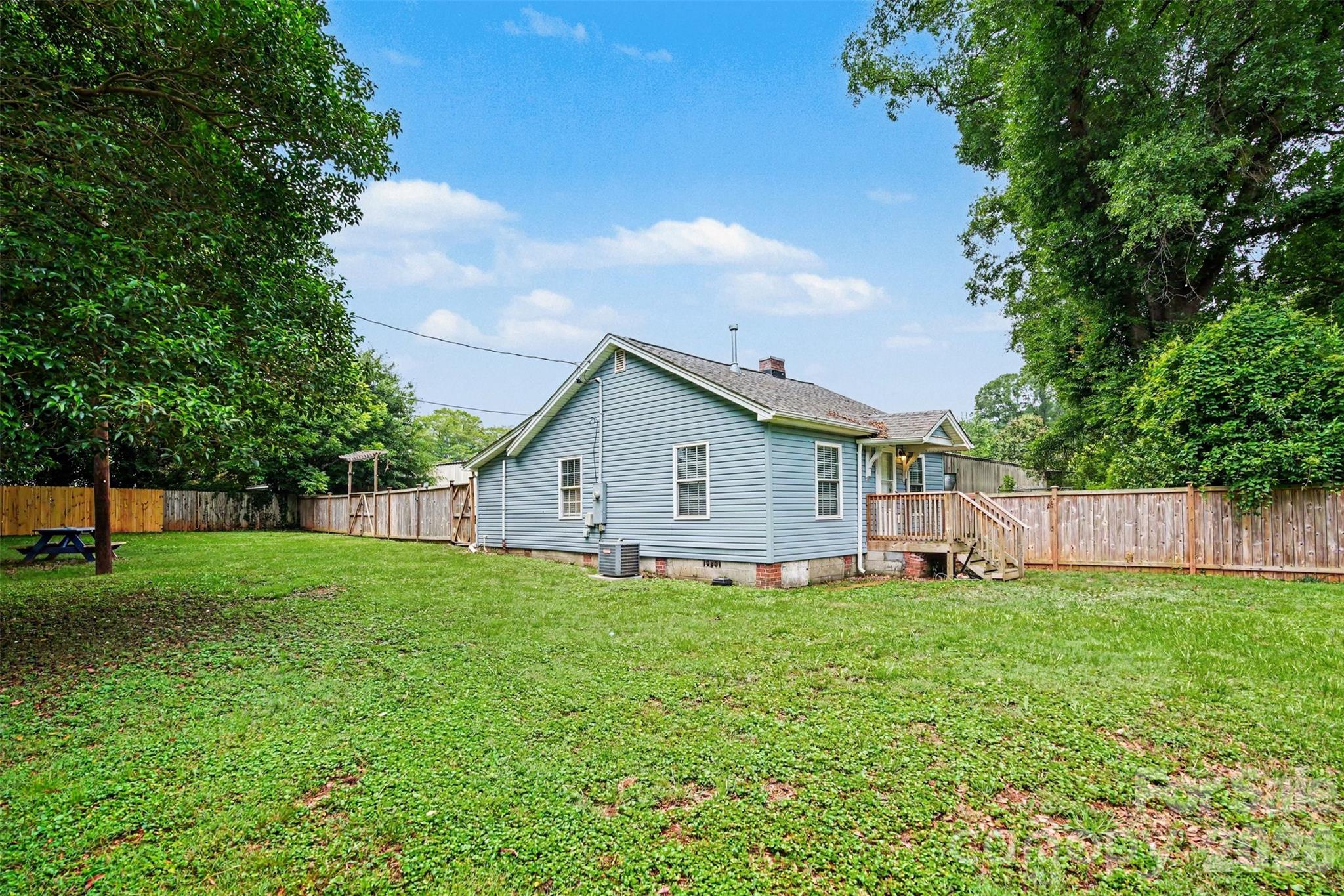 2201 Acme Road — Belmont