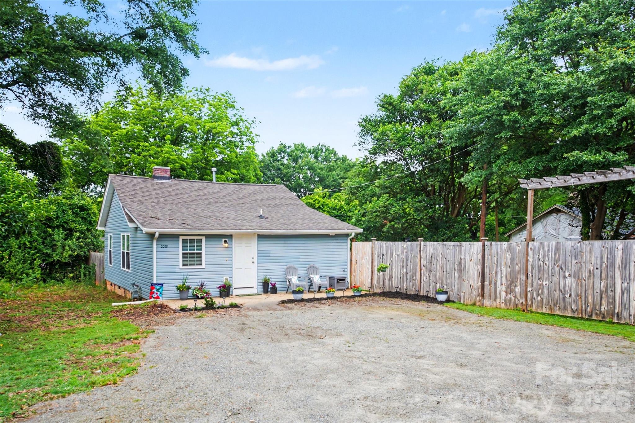 2201 Acme Road — Belmont